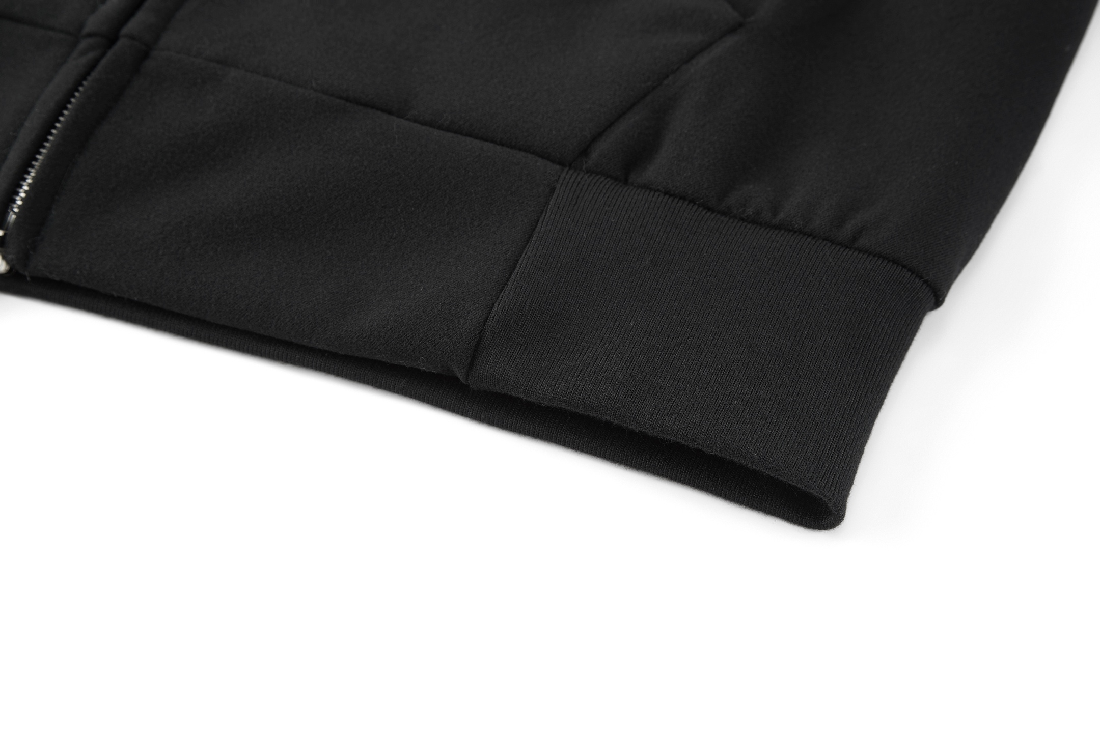 LV高仿男士黑色連帽拉鍊外套 經典刺繡LOGO簡約實穿款｜歐美奢侈品精品推薦