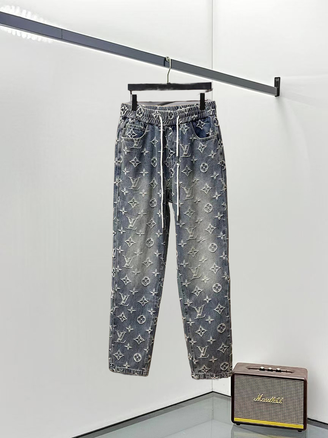 LV高仿男士老花牛仔縮口長褲水洗丹寧彈性休閒版型