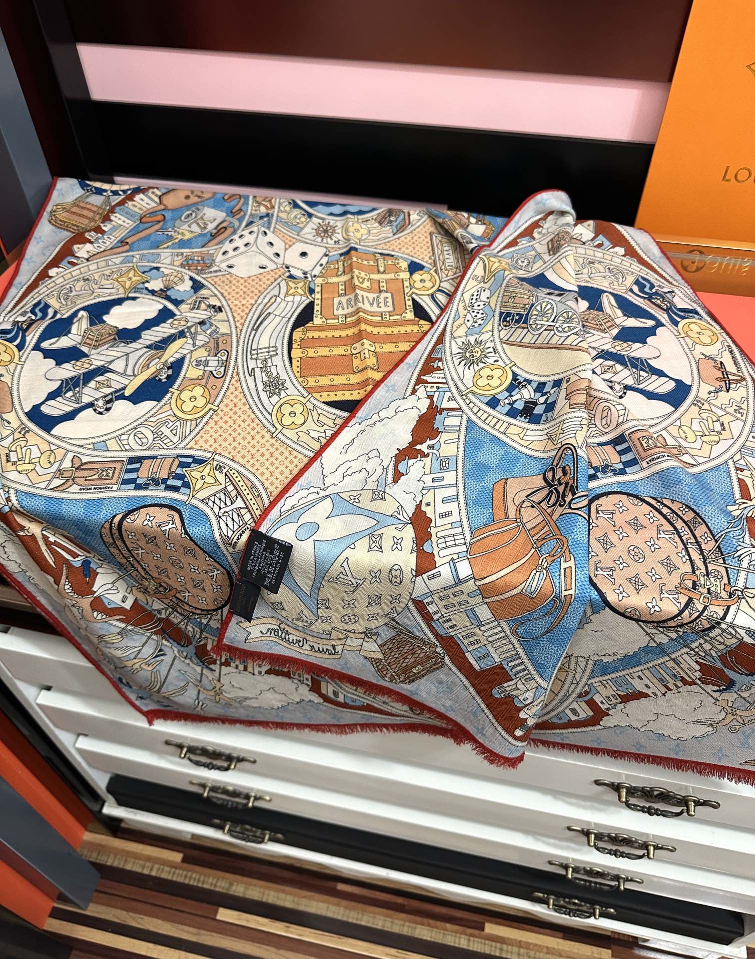 LV原單絲巾女款城市地圖印花藍紅拼色輕薄百搭｜歐美奢侈品精品推薦