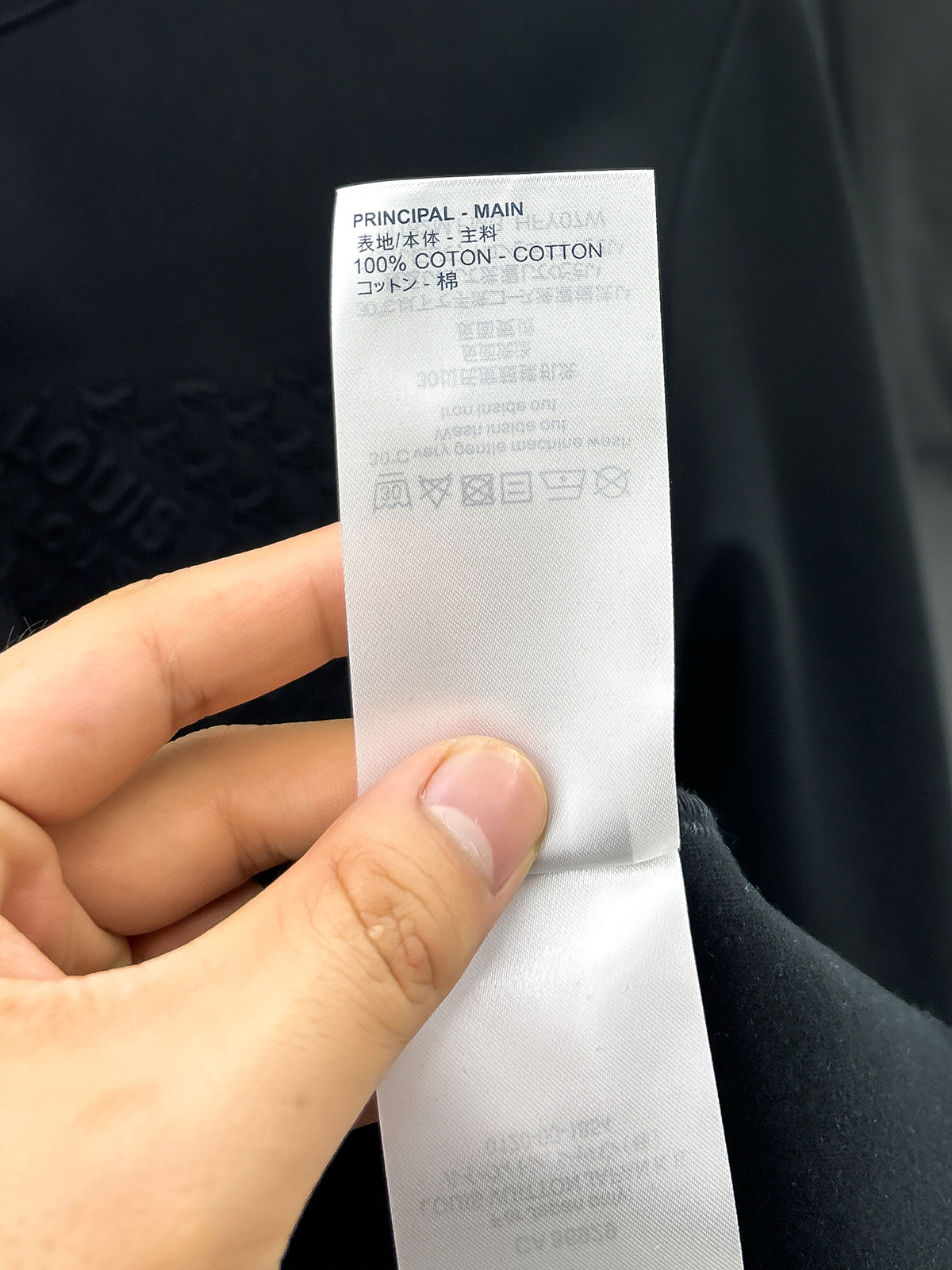 LV高仿男士黑色長袖T恤 壓紋LOGO設計簡約有型必備款｜歐美奢侈品精品推薦