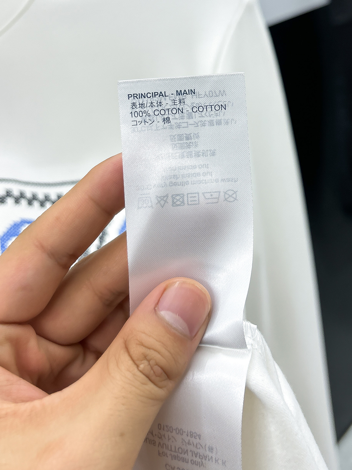 LV高仿男士白色印花長袖T恤 冬季滿版LOGO復古潮風｜歐美奢侈品精品推薦