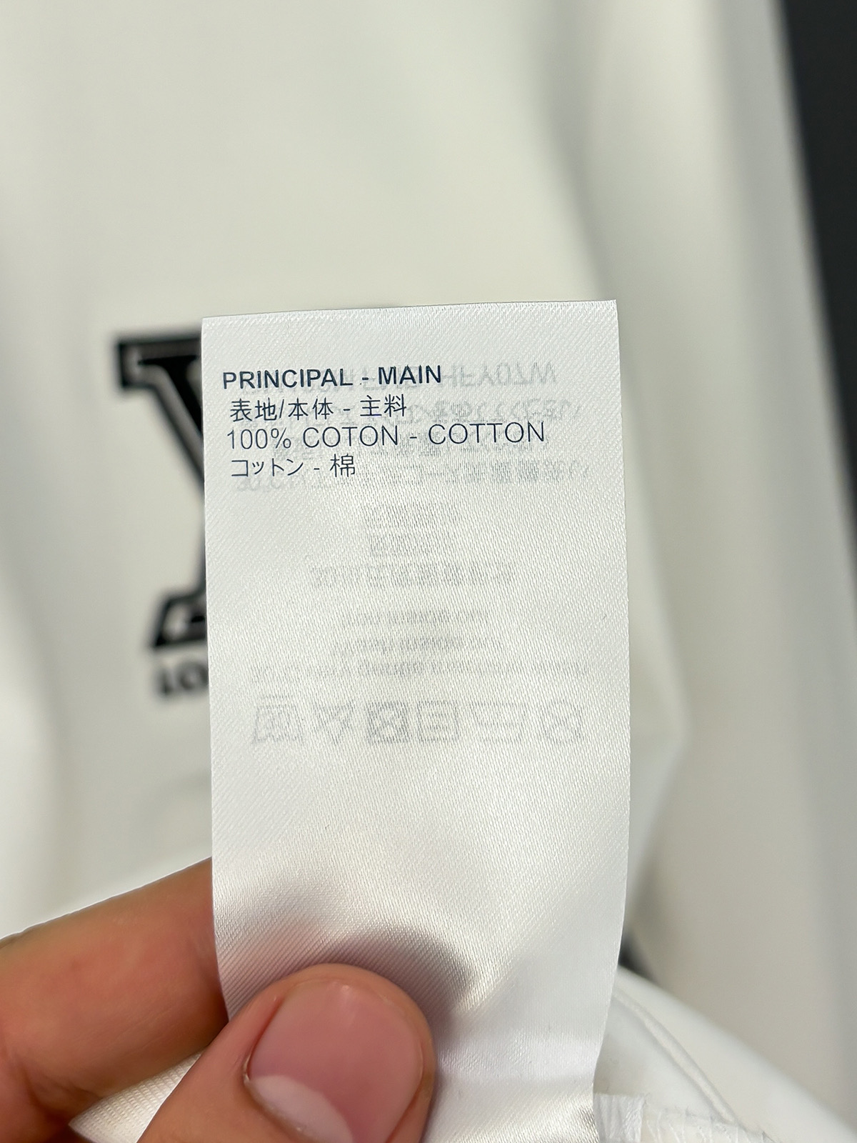 LV一比一男士白色LOGO長袖T恤 袖口滿版圖騰設計精品感｜歐美奢侈品精品推薦