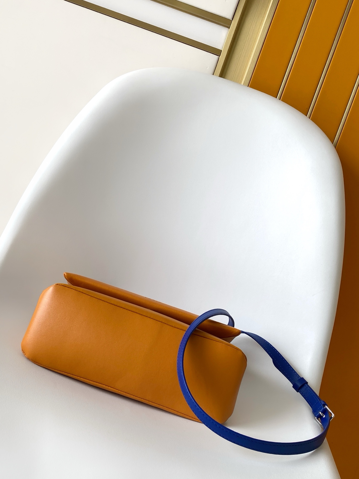 LV一比一橘藍拼色女包 法式字母設計款 搶眼新色推薦｜歐美奢侈品精品推薦