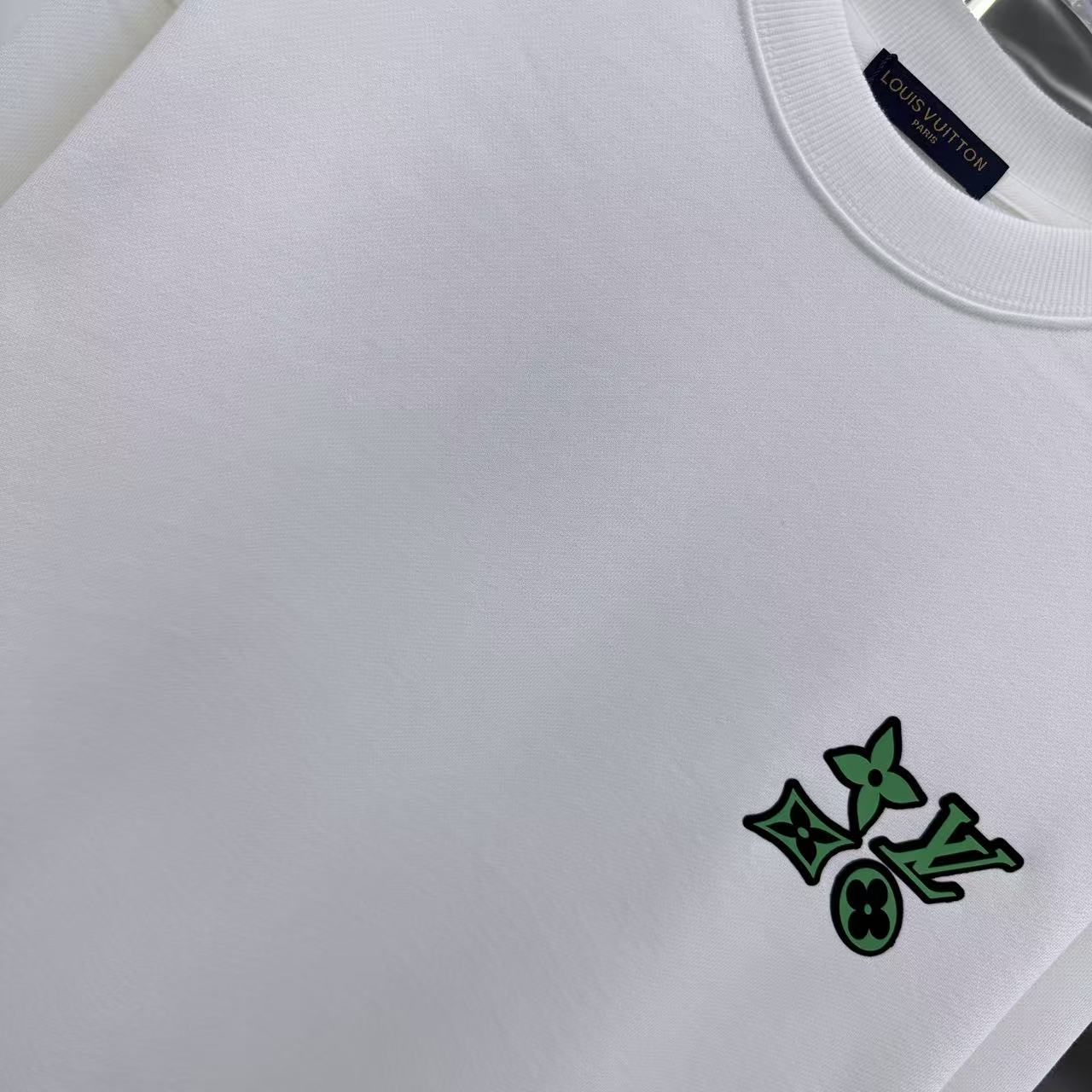 LV 一比一白色圓領衛衣 綠色徽章刺繡時尚款｜歐美奢侈品精品推薦