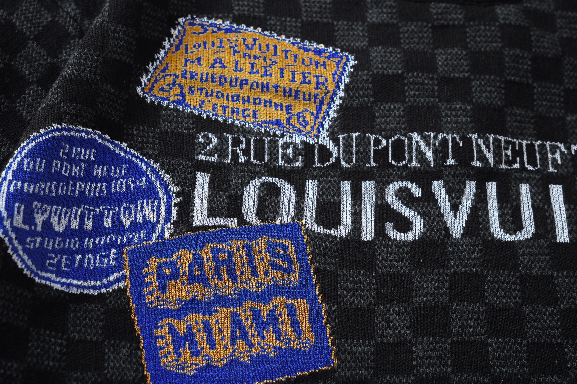 LV 原單黑色棋盤格徽章短袖T恤 復古高端休閒款｜歐美奢侈品精品推薦