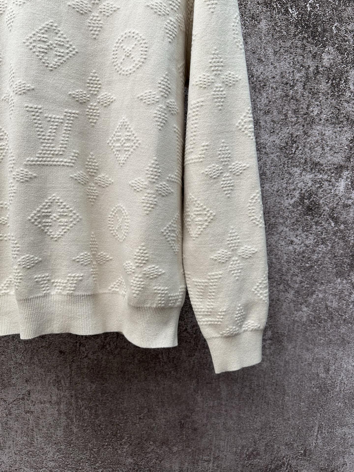 LV 復刻Monogram立體針織毛衣 奶白質感長袖｜歐美奢侈品精品推薦