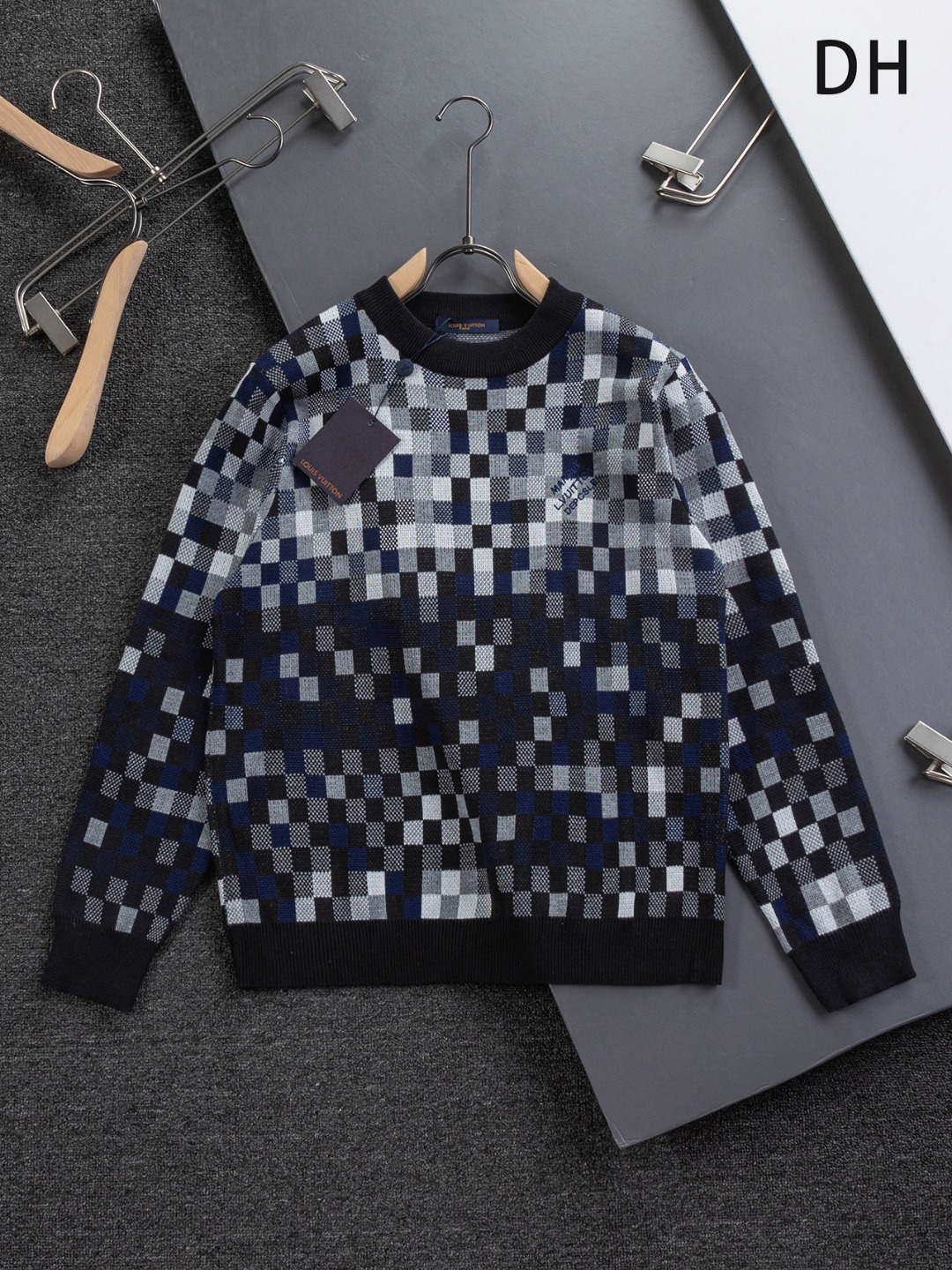 LV原單男士棋盤格針織長袖 低調奢華風格穿搭｜歐美奢侈品精品推薦