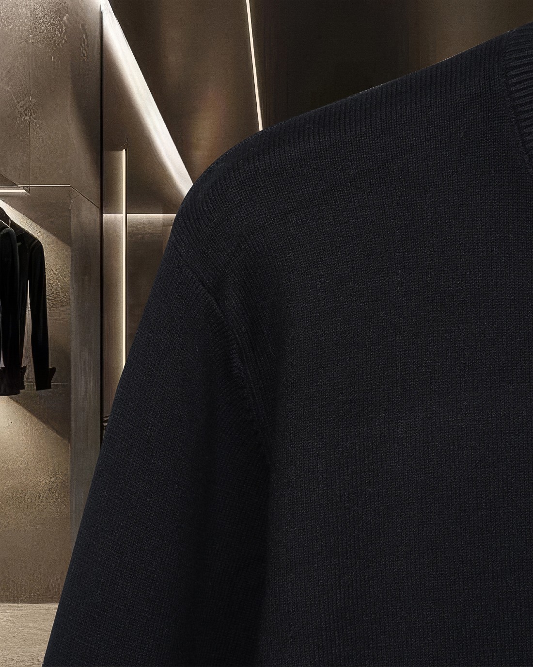 LV 高仿黑色刺繡圓領毛衣 秋冬簡約奢華款｜歐美奢侈品精品推薦