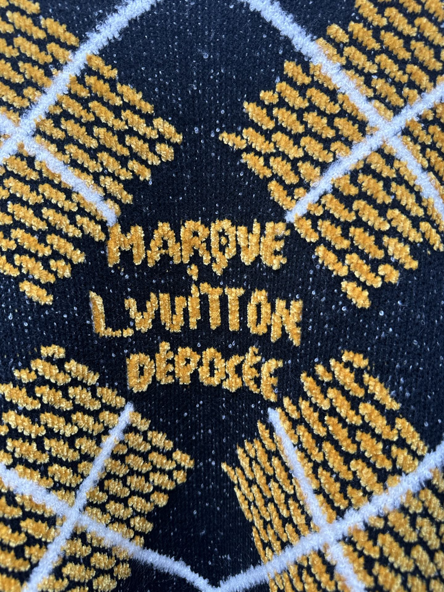 LV 高仿菱格紋針織毛衣 復古學院風格秋冬款｜歐美奢侈品精品推薦