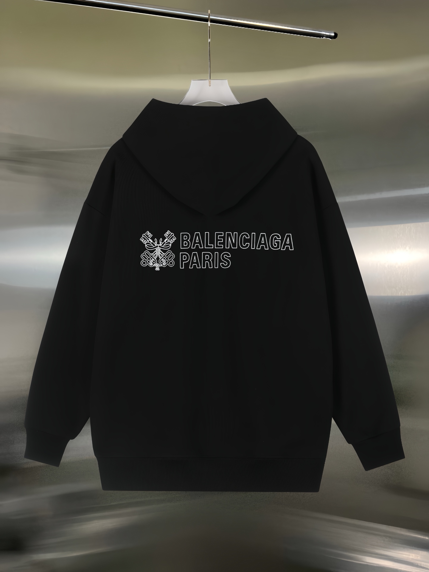 Balenciaga一比一男士連帽衛衣胸前繡花潮流款黑色百搭風格| 11 Balenciaga一比一男士連帽衛衣胸前繡花潮流款黑色百搭風格