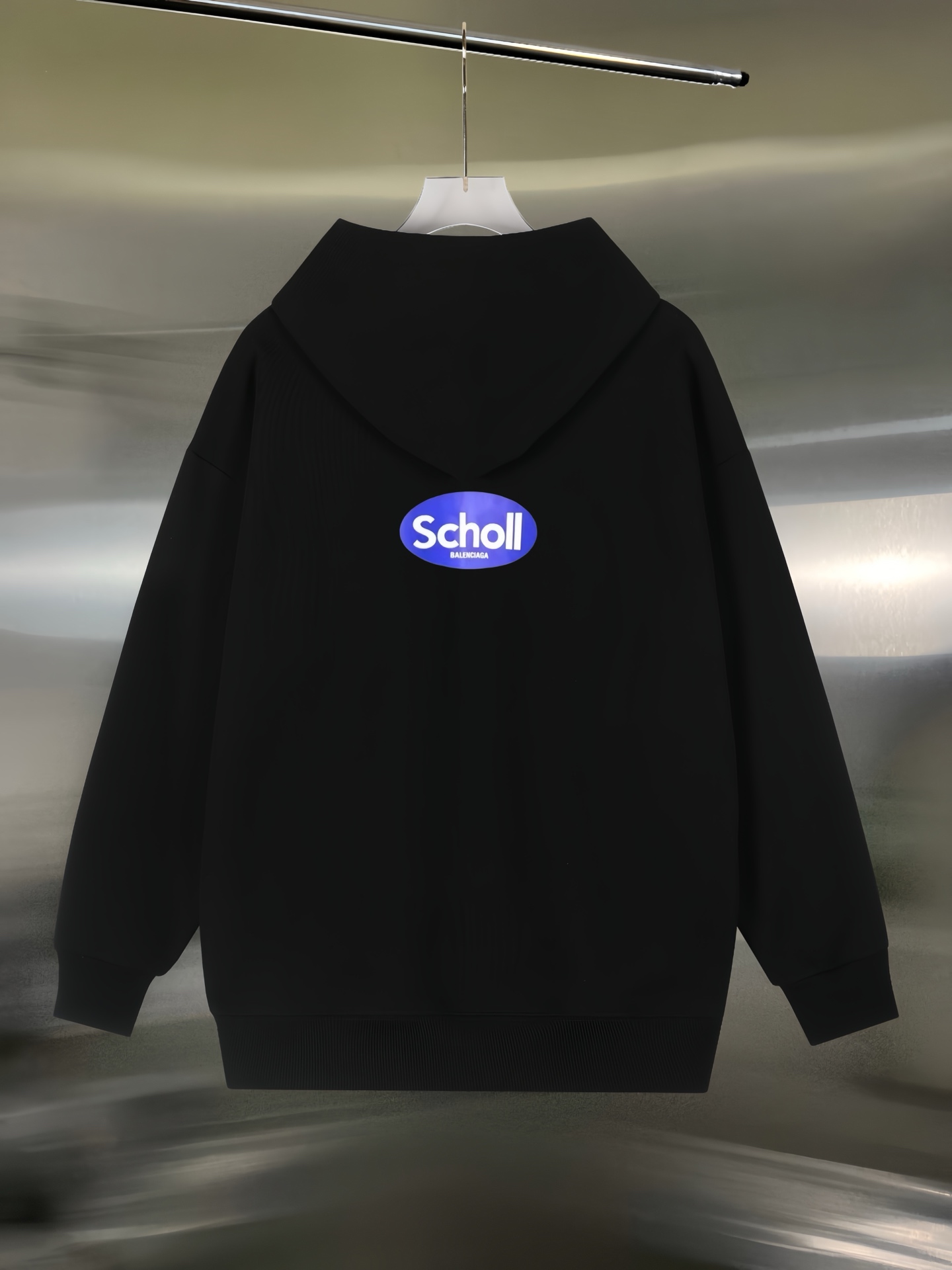 Balenciaga高仿連帽衛衣男士黑色復古Logo印花街頭風款式| 11 Balenciaga高仿連帽衛衣男士黑色復古Logo印花街頭風款式