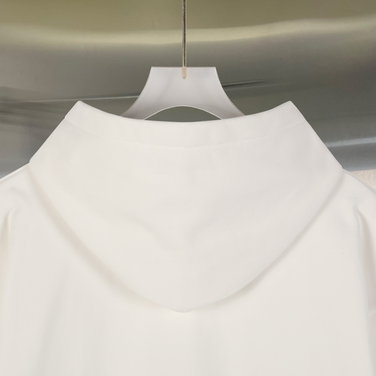Balenciaga高仿連帽衛衣男款三葉草融合設計簡約白色款| 7 Balenciaga高仿連帽衛衣男款三葉草融合設計簡約白色款
