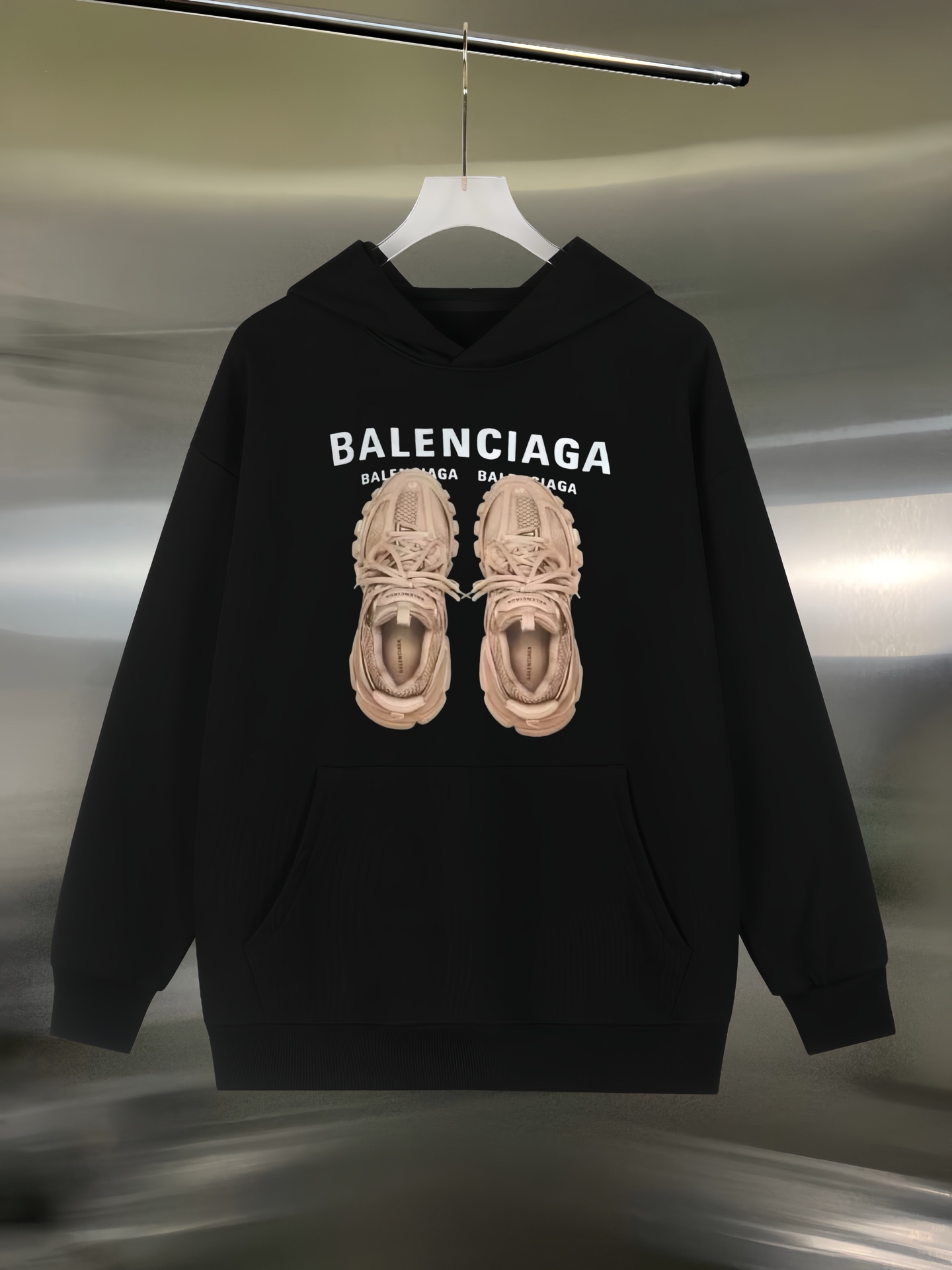 BalenciagaA貨連帽衛衣黑色潮流鞋圖案設計男士街頭風格