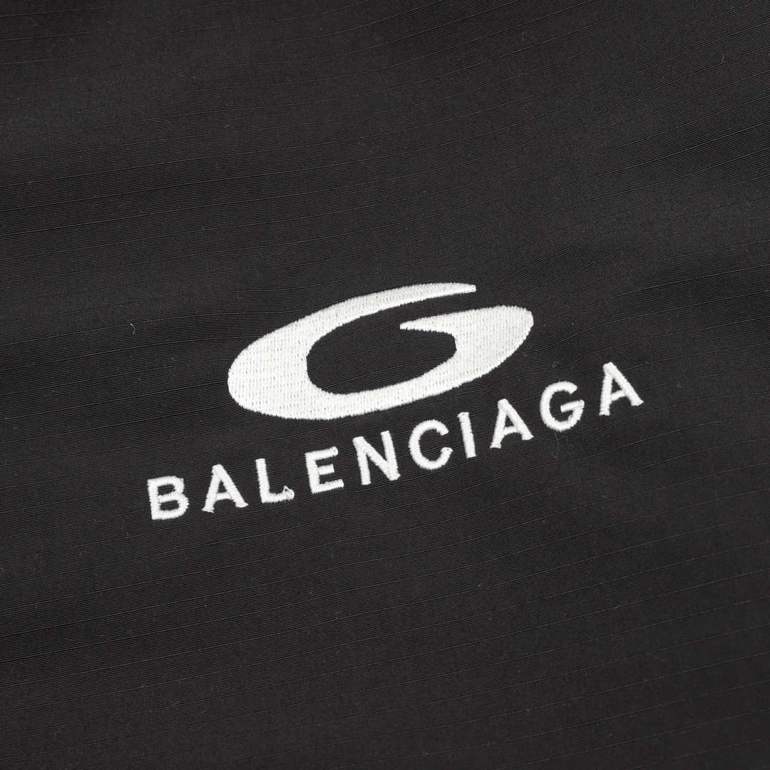 Balenciaga高仿男款運動外套 黑白拼接流線設計時尚款| 12 Balenciaga高仿男款運動外套 黑白拼接流線設計時尚款