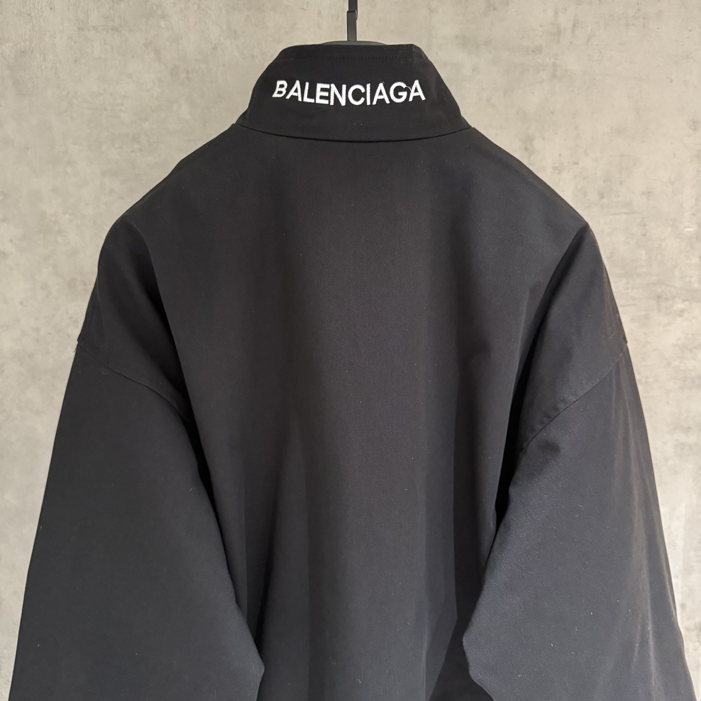 Balenciaga原單男士外套 黑色立領極簡輪廓設計