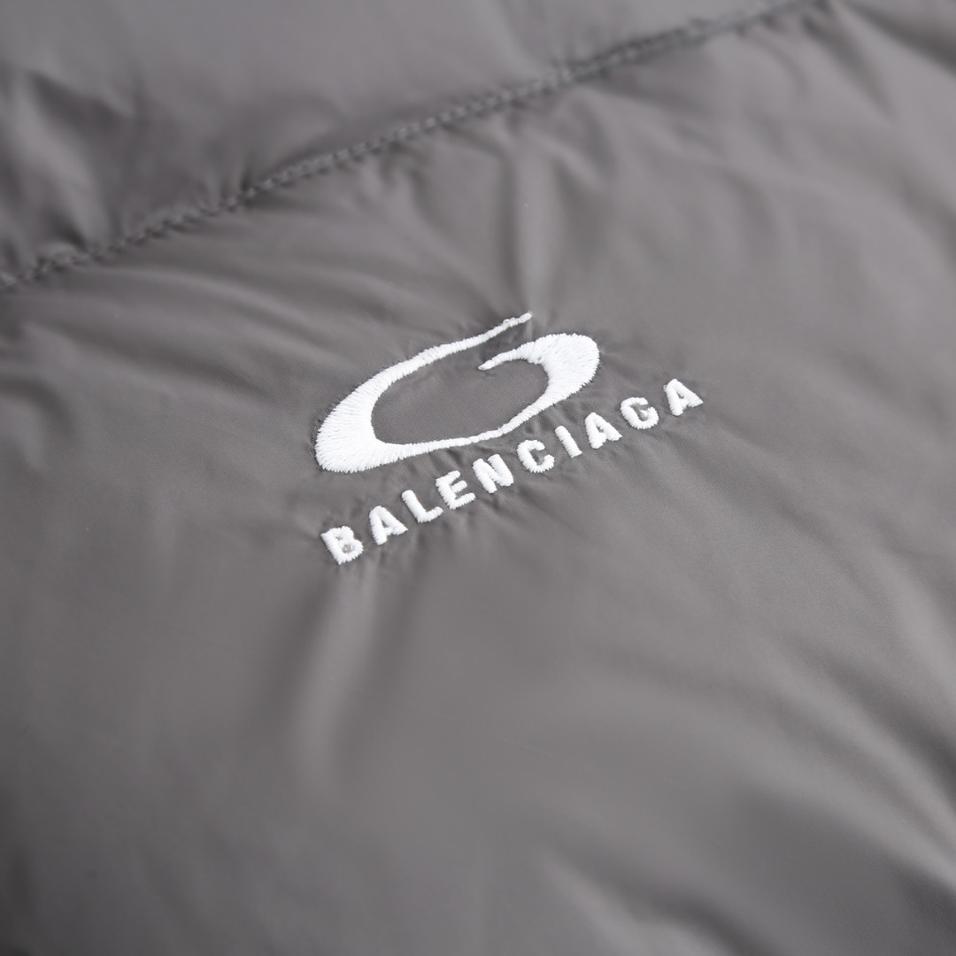 Balenciaga A貨男士羽絨外套 灰色立領極簡保暖款| 11 Balenciaga A貨男士羽絨外套 灰色立領極簡保暖款