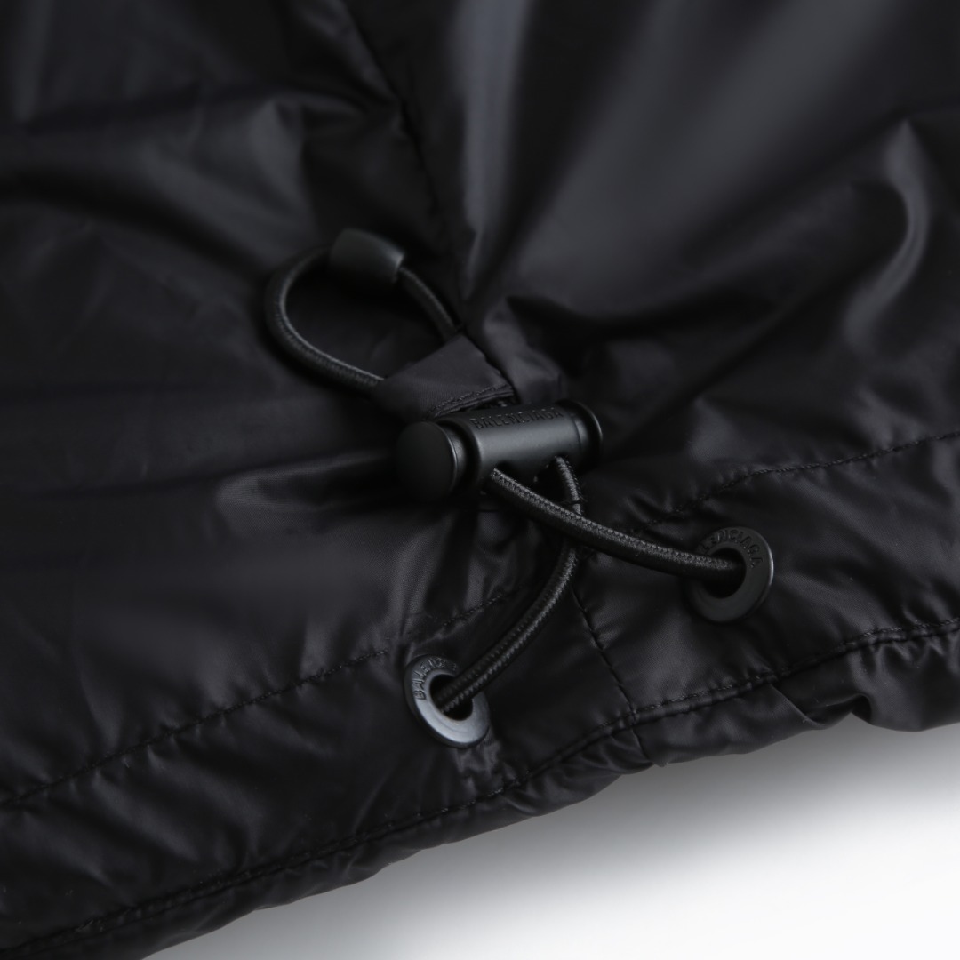 Balenciaga高仿羽絨外套 黑色立領設計男士極簡保暖款| 8 Balenciaga高仿羽絨外套 黑色立領設計男士極簡保暖款
