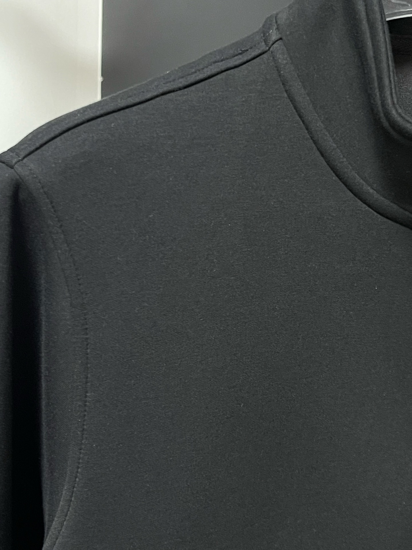 Balenciaga A貨男士立領拉鍊外套 黑色輕薄運動風設計| 9 Balenciaga A貨男士立領拉鍊外套 黑色輕薄運動風設計