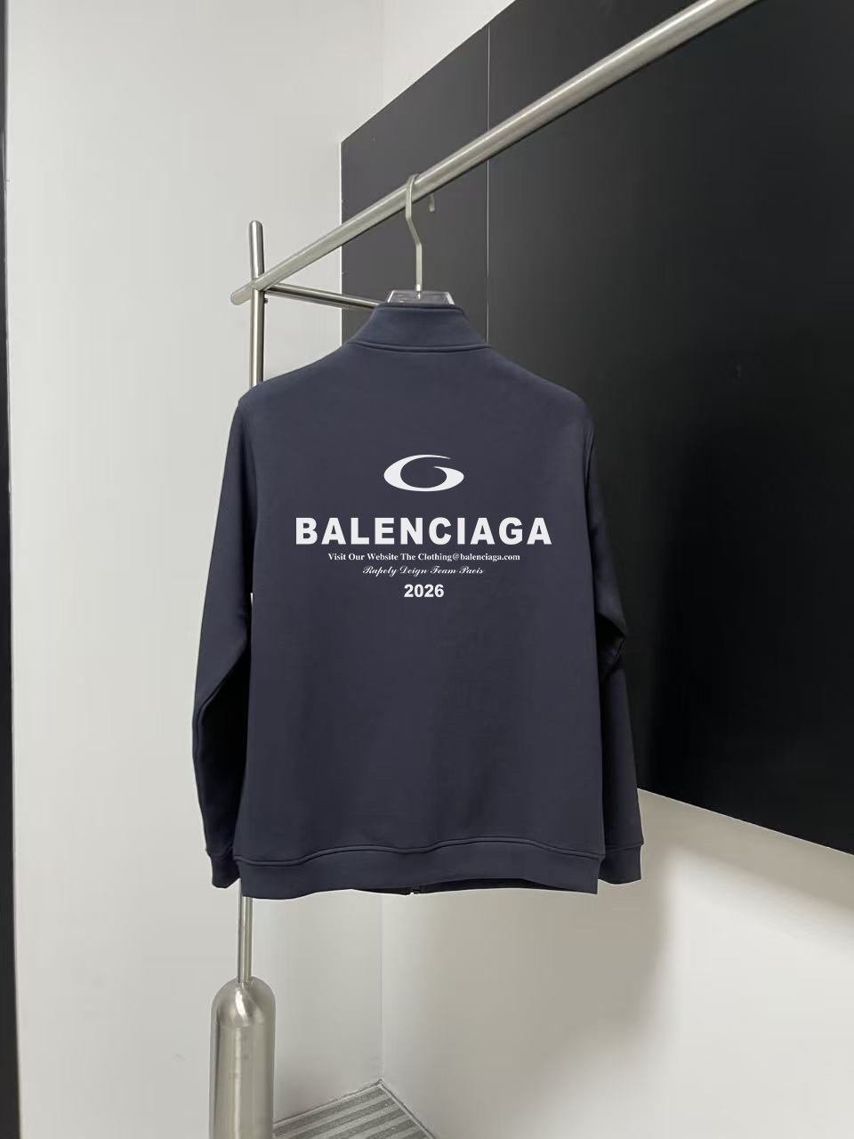 Balenciaga 高仿男士深藍立領外套 質感車線修身版型| 13 Balenciaga 高仿男士深藍立領外套 質感車線修身版型