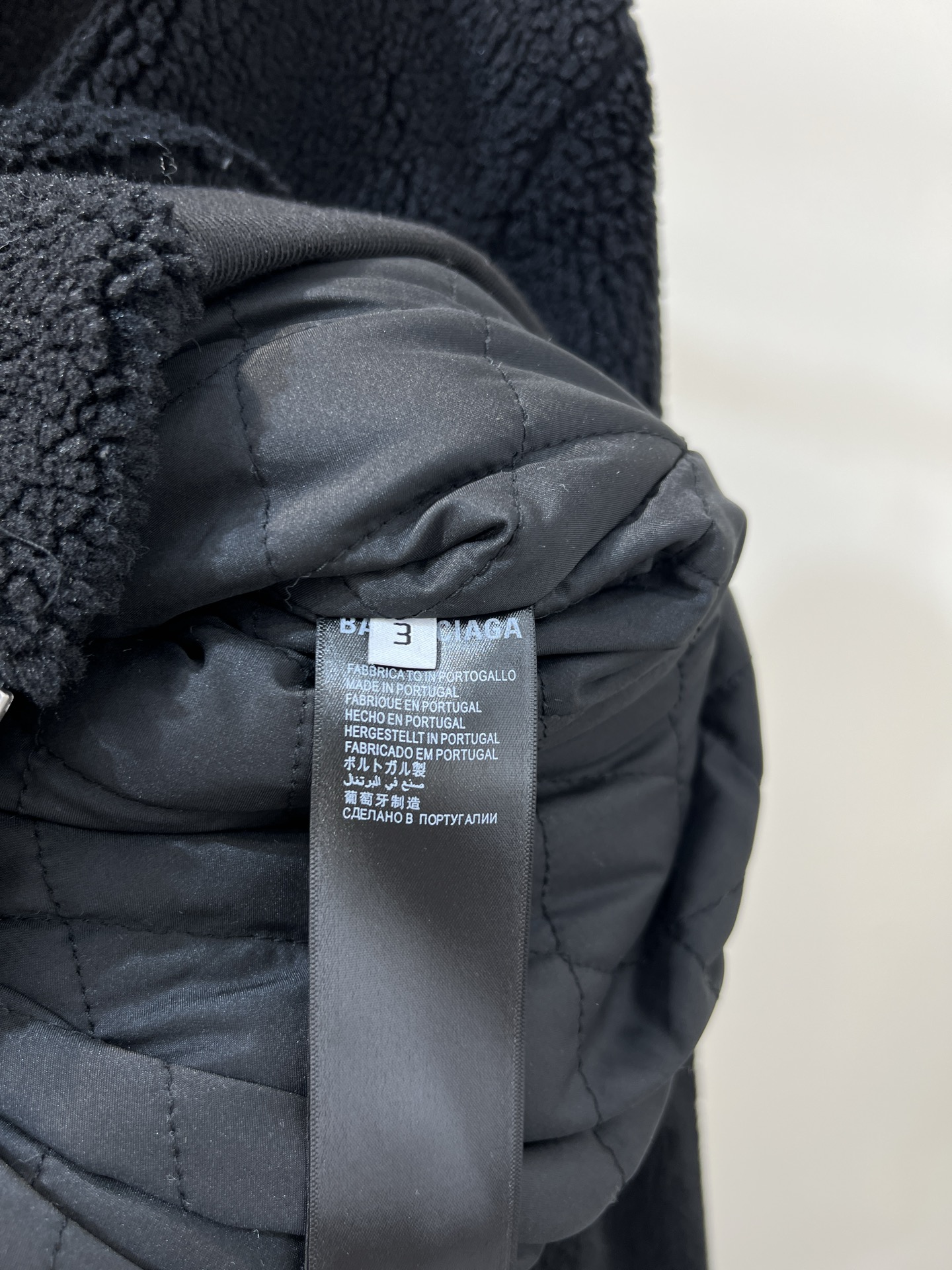 Balenciaga 高仿男士泰迪絨拉鍊外套 保暖羊羔絨內裡 黑色百搭款| 12 Balenciaga 高仿男士泰迪絨拉鍊外套 保暖羊羔絨內裡 黑色百搭款