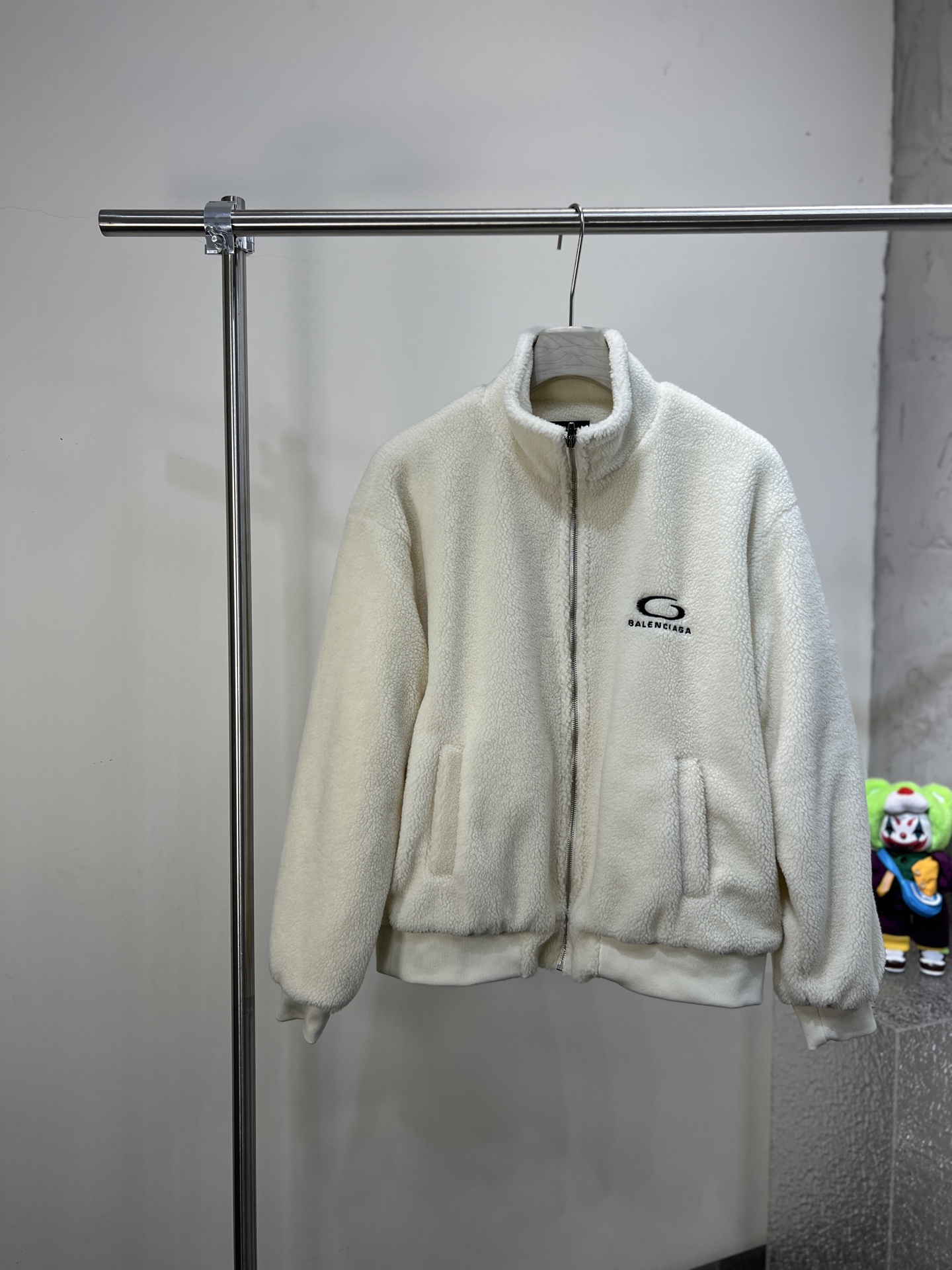 Balenciaga 一比一男士白色羊羔絨外套 簡約立領拉鍊款