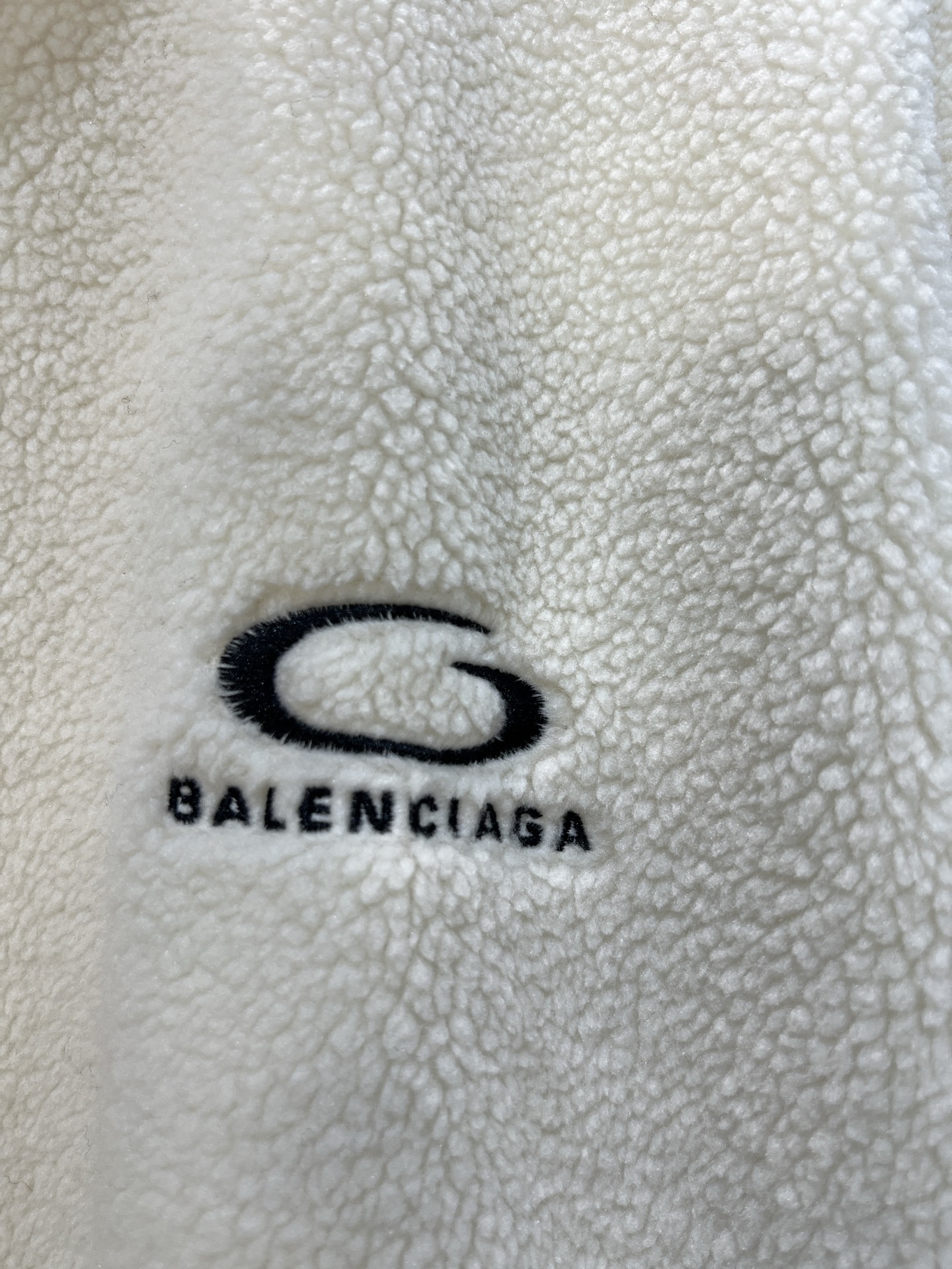 Balenciaga 一比一男士白色羊羔絨外套 簡約立領拉鍊款| 13 Balenciaga 一比一男士白色羊羔絨外套 簡約立領拉鍊款