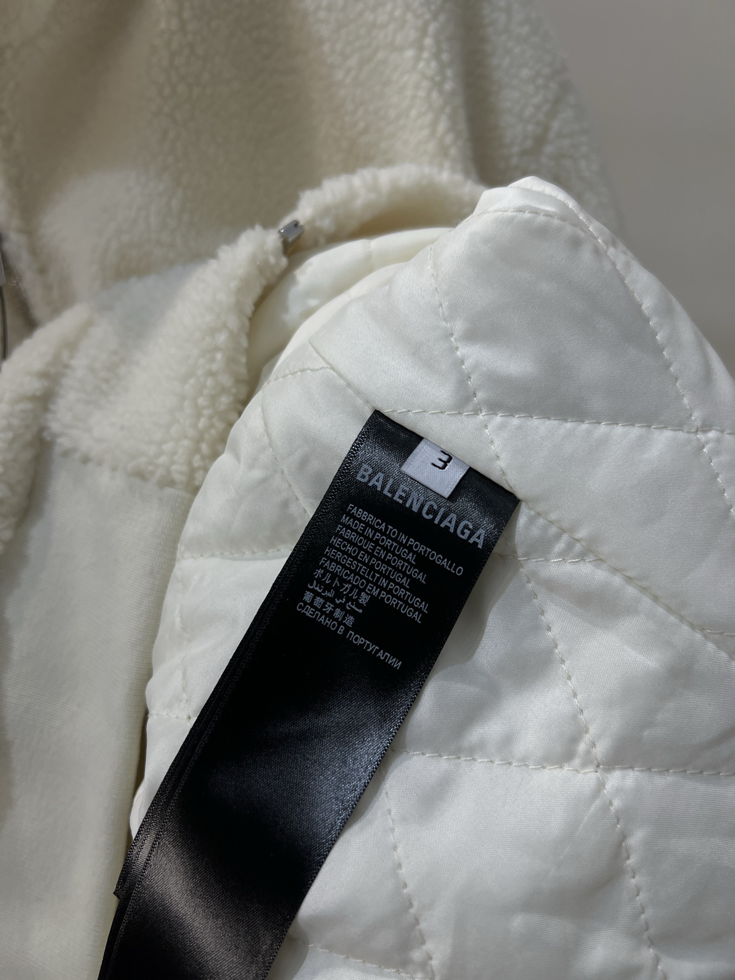 Balenciaga 一比一男士白色羊羔絨外套 簡約立領拉鍊款| 12 Balenciaga 一比一男士白色羊羔絨外套 簡約立領拉鍊款