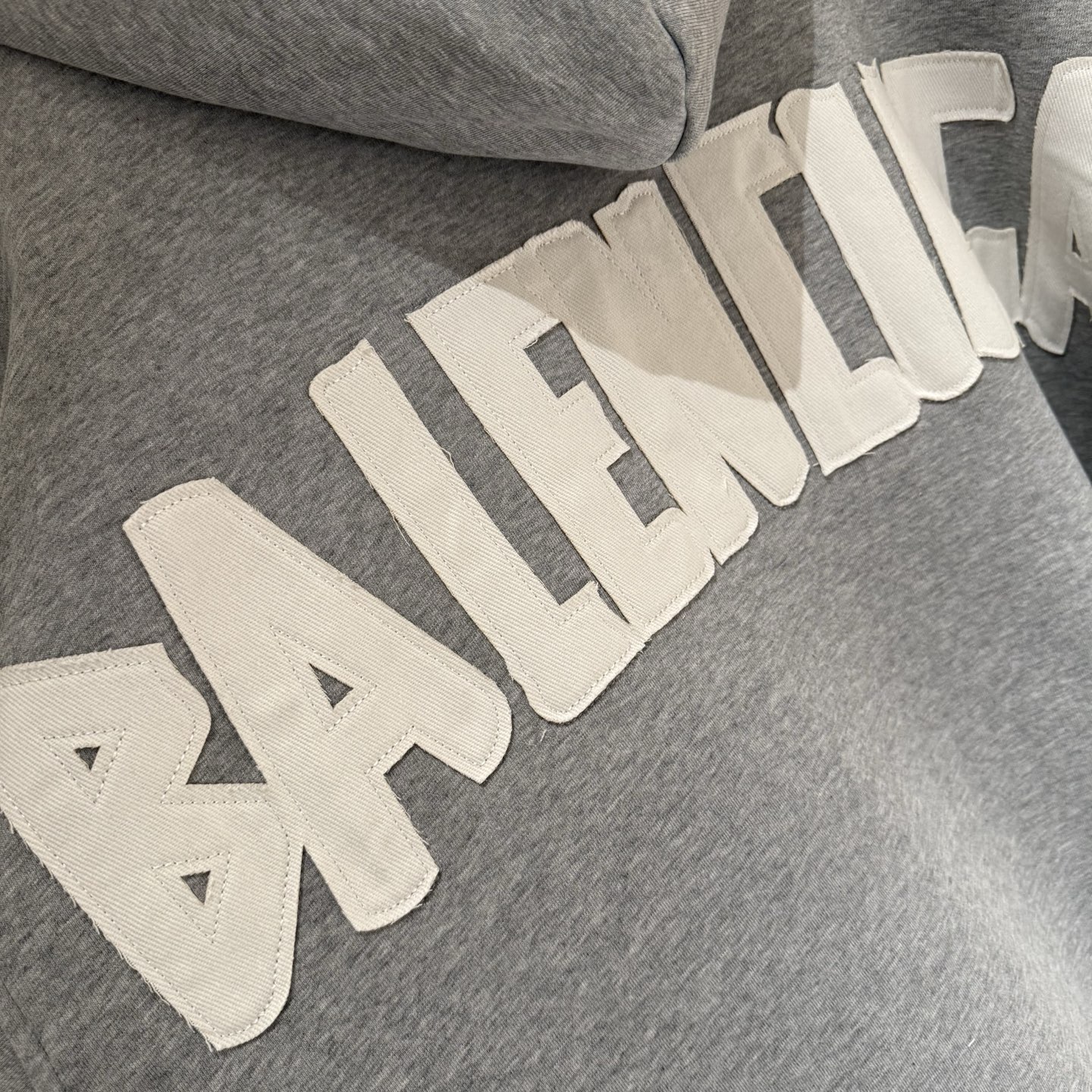 Balenciaga A貨男士拉鍊帽T 灰色極簡設計百搭風格款| 9 Balenciaga A貨男士拉鍊帽T 灰色極簡設計百搭風格款