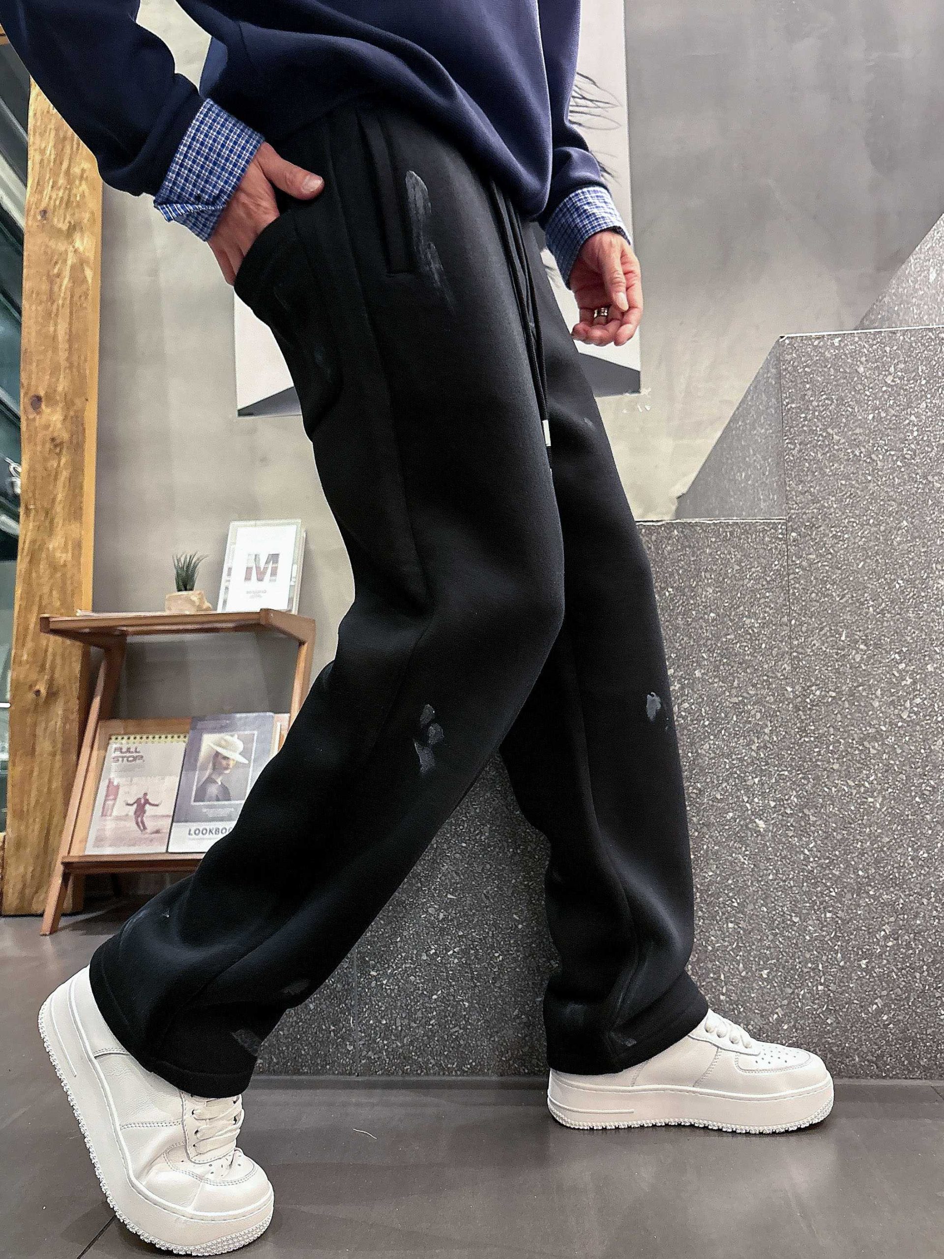 Balenciaga 高仿男士水洗刷破運動褲 潮流寬鬆直筒設計款| 7 Balenciaga 高仿男士水洗刷破運動褲 潮流寬鬆直筒設計款