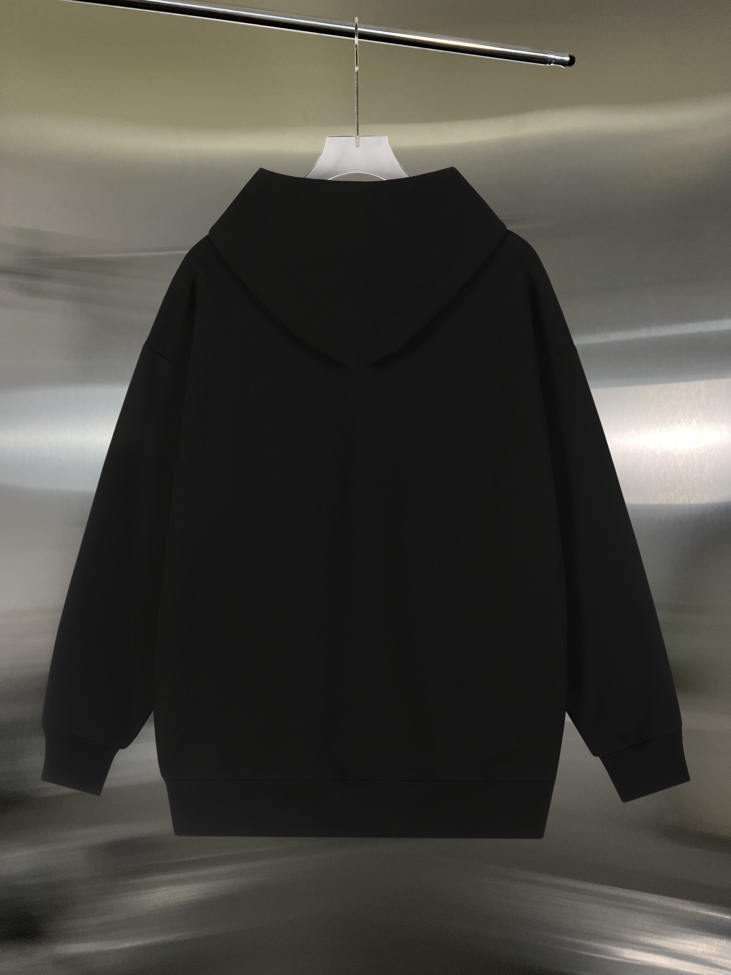 Balenciaga原單黑色連帽上衣 Kim印花女像視覺風格 潮流態度款｜歐美奢侈品精品推薦