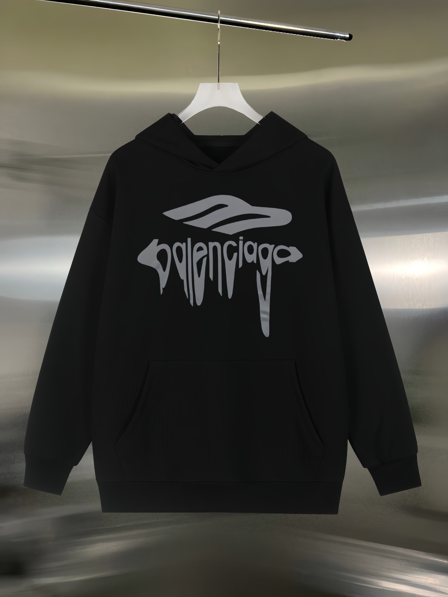 Balenciaga一比一黑色帽T 變形字母印花 搶眼設計風格街頭感