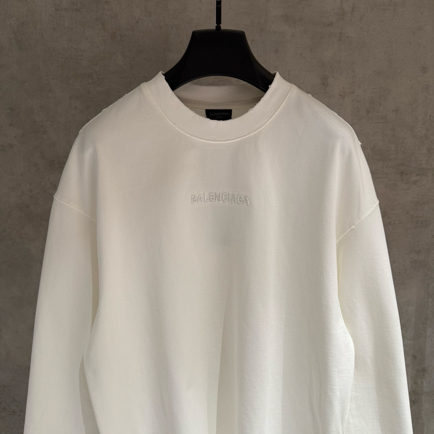 BalenciagaA貨男士白色長袖T恤極簡Logo設計百搭實穿款| 13 BalenciagaA貨男士白色長袖T恤極簡Logo設計百搭實穿款