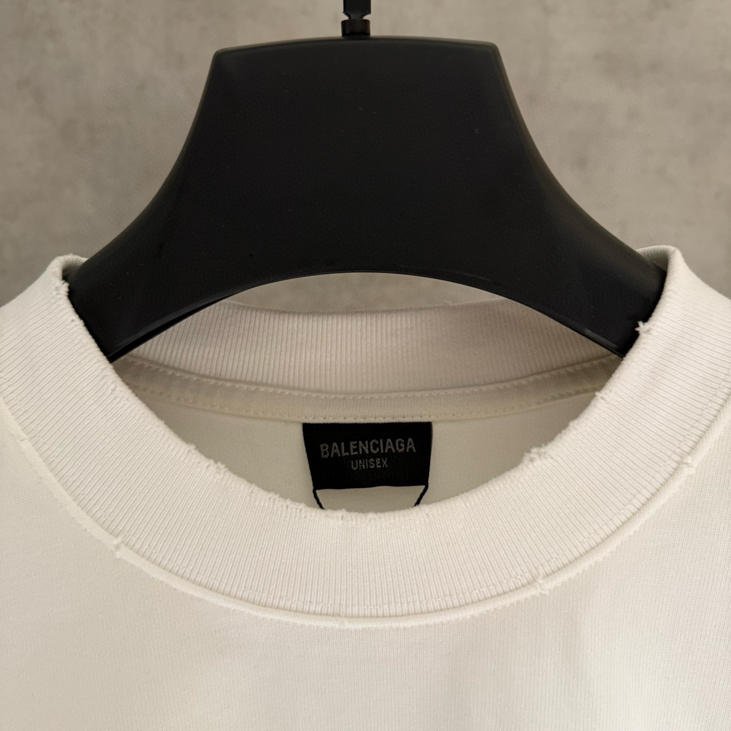 BalenciagaA貨男士白色長袖T恤極簡Logo設計百搭實穿款| 12 BalenciagaA貨男士白色長袖T恤極簡Logo設計百搭實穿款