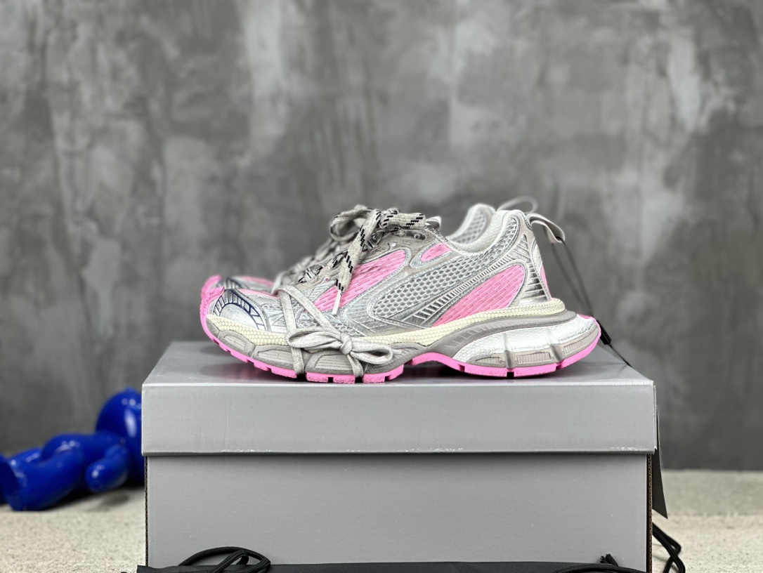 Balenciaga 高仿女士粉白老爹鞋甜酷撞色人氣款式推薦|超A仿原單精品圖片 6 Balenciaga 高仿女士粉白老爹鞋甜酷撞色人氣款式推薦|歐美奢侈品精品推薦