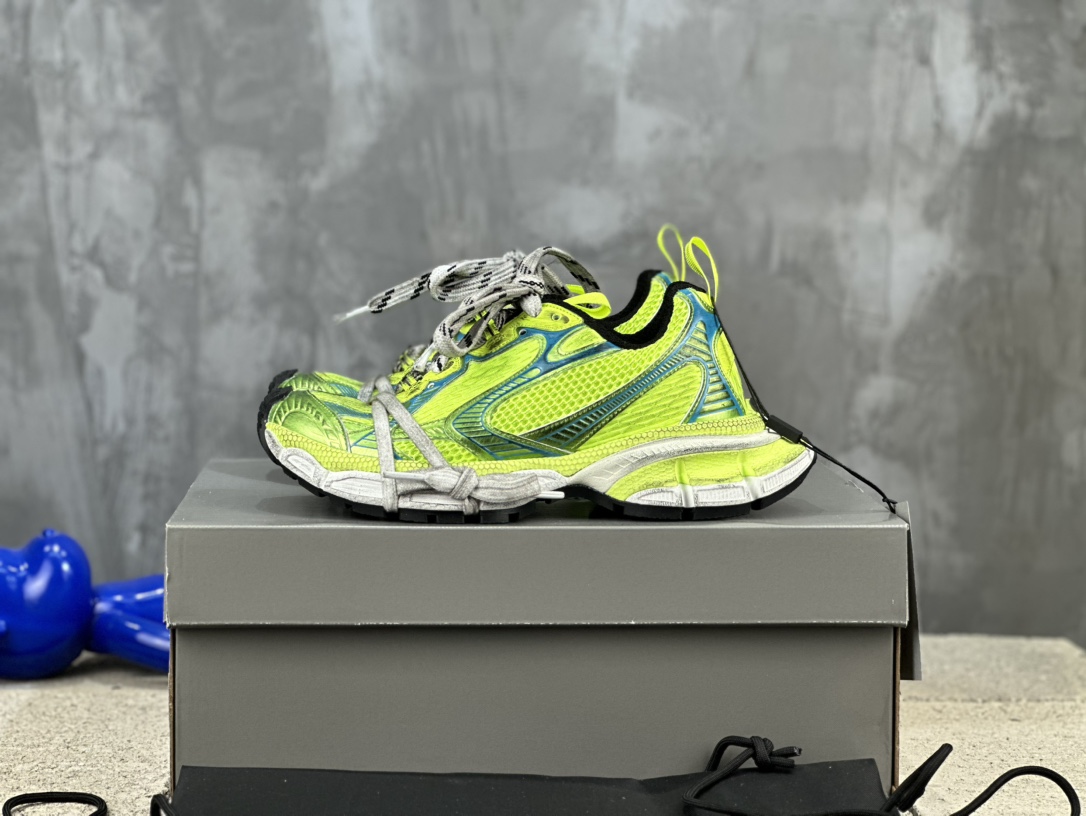 Balenciaga 高仿老爹鞋螢光綠配色亮眼造型街頭必備|超A仿原單精品圖片 6 Balenciaga 高仿老爹鞋螢光綠配色亮眼造型街頭必備|歐美奢侈品精品推薦