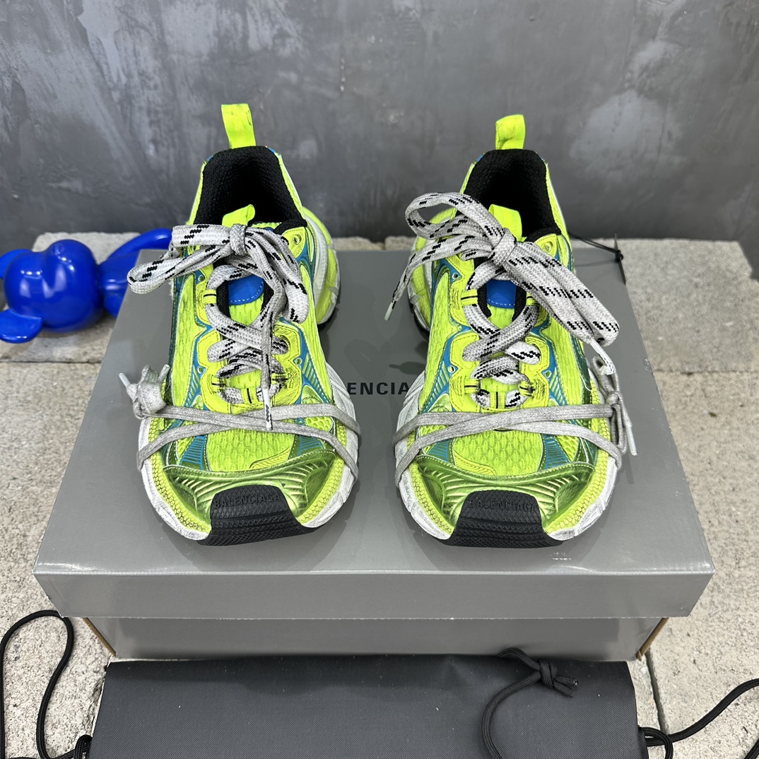 Balenciaga 高仿老爹鞋螢光綠配色亮眼造型街頭必備