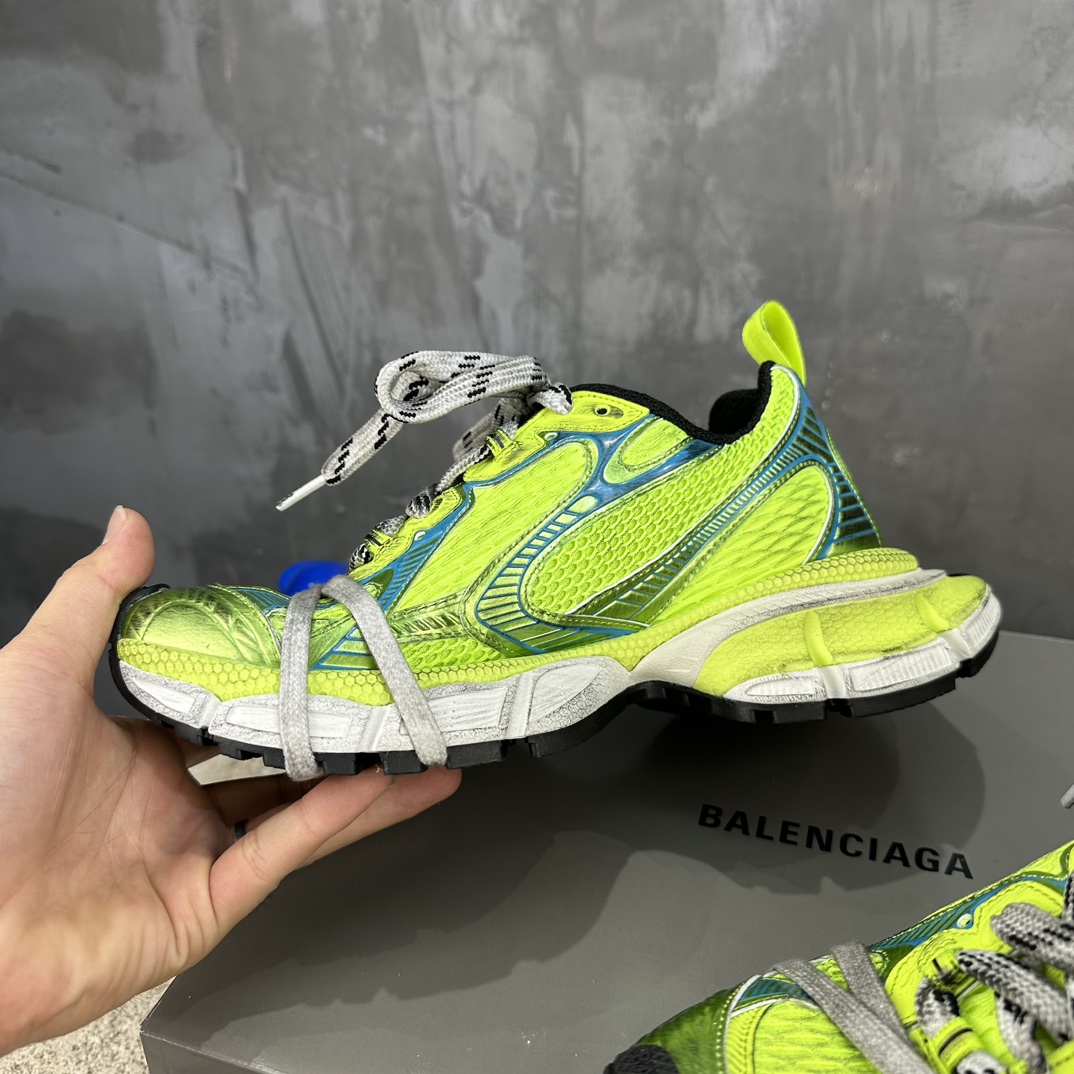 Balenciaga 高仿老爹鞋螢光綠配色亮眼造型街頭必備|超A仿原單精品圖片 11 Balenciaga 高仿老爹鞋螢光綠配色亮眼造型街頭必備|歐美奢侈品精品推薦