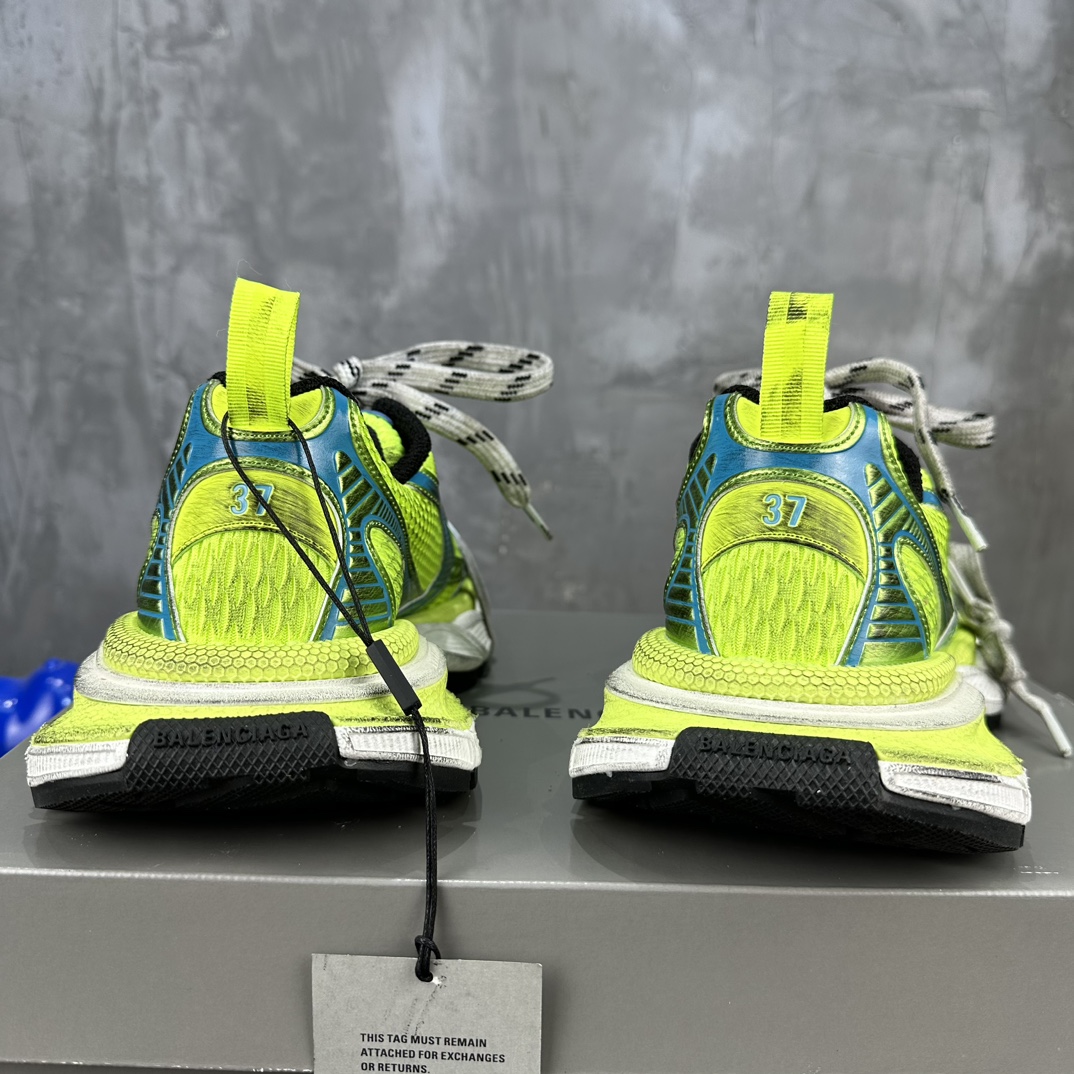 Balenciaga 高仿老爹鞋螢光綠配色亮眼造型街頭必備|超A仿原單精品圖片 8 Balenciaga 高仿老爹鞋螢光綠配色亮眼造型街頭必備|歐美奢侈品精品推薦