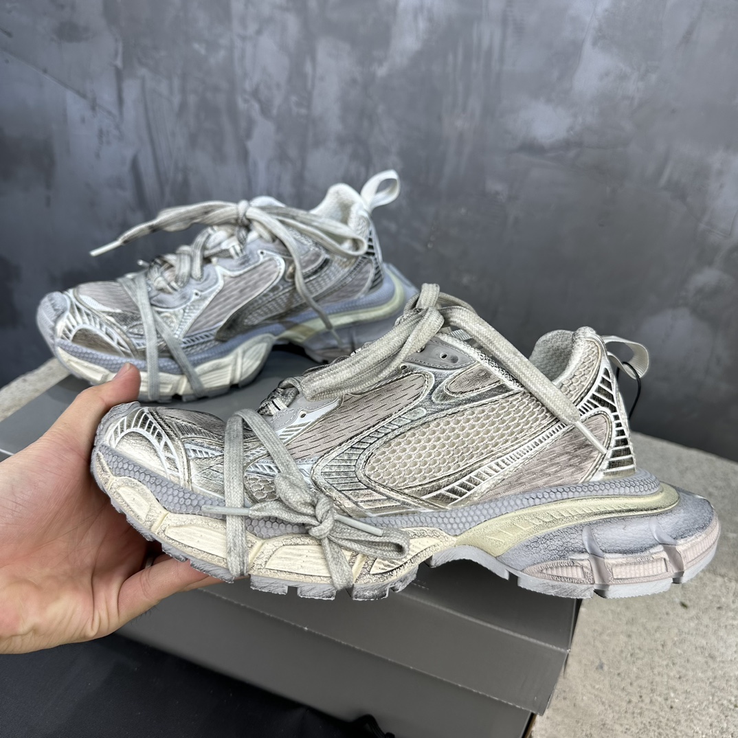 Balenciaga A貨灰色老爹鞋百搭中性款休閒感十足|超A仿原單精品圖片 12 Balenciaga A貨灰色老爹鞋百搭中性款休閒感十足|歐美奢侈品精品推薦