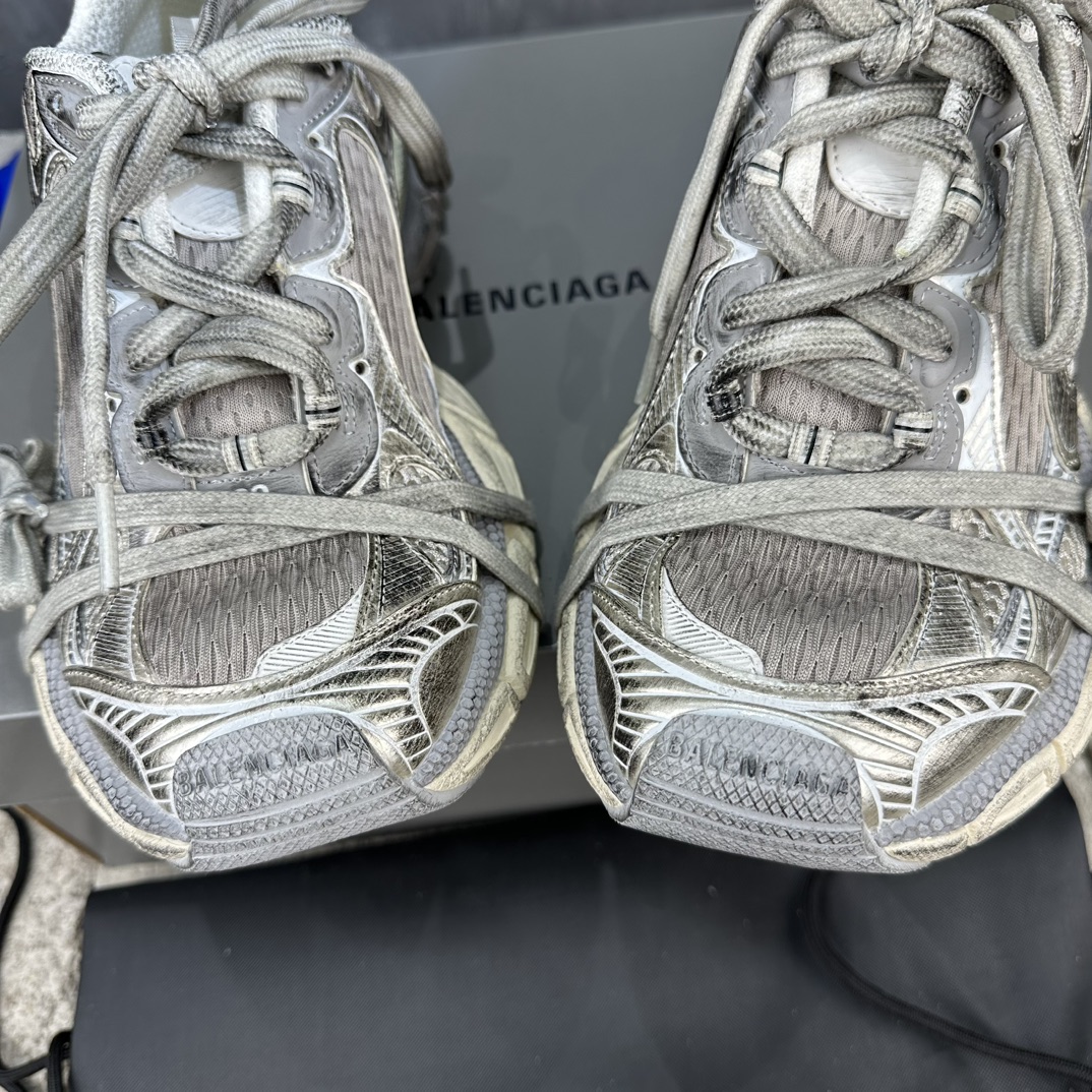 Balenciaga A貨灰色老爹鞋百搭中性款休閒感十足|超A仿原單精品圖片 10 Balenciaga A貨灰色老爹鞋百搭中性款休閒感十足|歐美奢侈品精品推薦