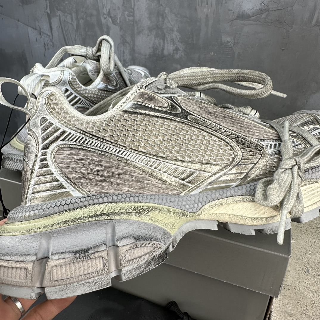 Balenciaga A貨灰色老爹鞋百搭中性款休閒感十足|超A仿原單精品圖片 7 Balenciaga A貨灰色老爹鞋百搭中性款休閒感十足|歐美奢侈品精品推薦