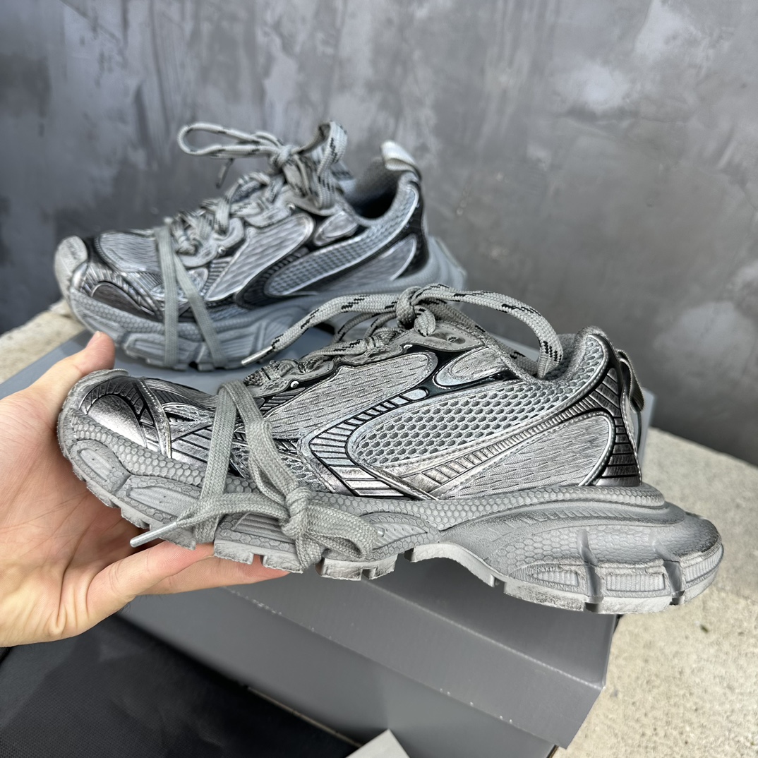 Balenciaga 高仿深灰老爹鞋設計沉穩經典運動風|超A仿原單精品圖片 12 Balenciaga 高仿深灰老爹鞋設計沉穩經典運動風|歐美奢侈品精品推薦