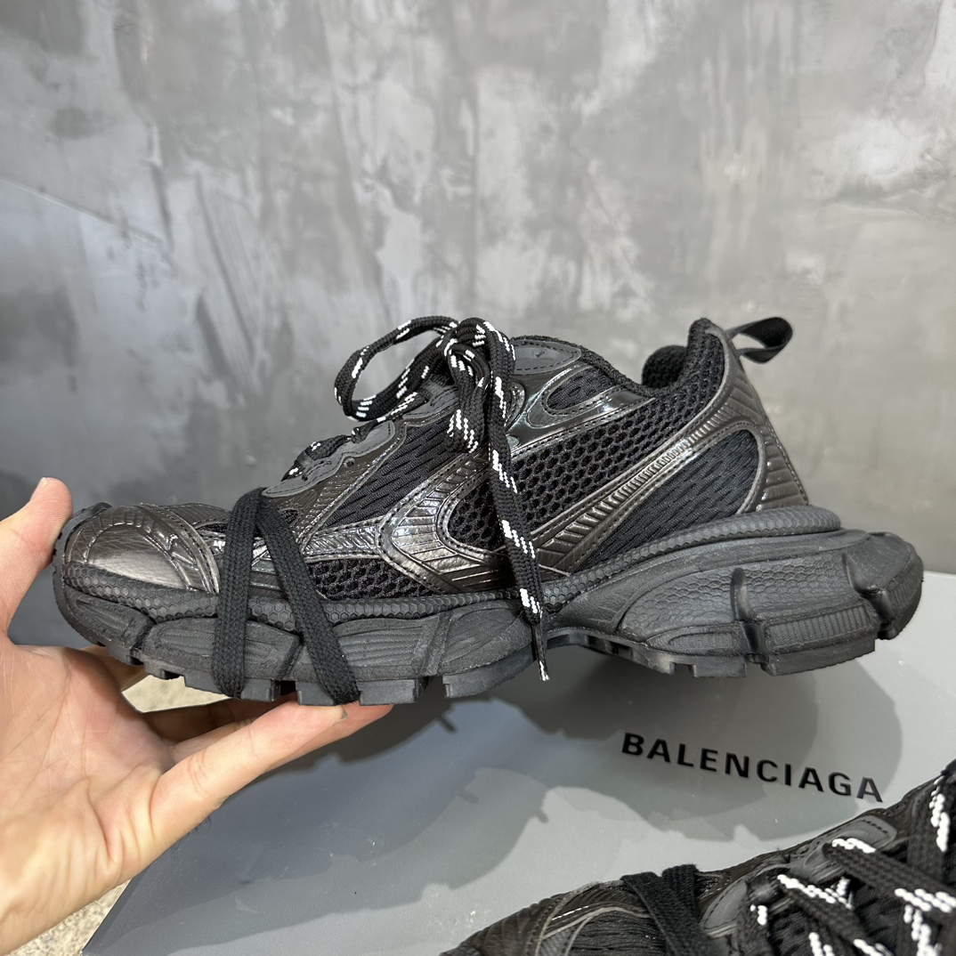 Balenciaga 原單黑色老爹鞋男士全黑簡約百搭復刻款|超A仿原單精品圖片 11 Balenciaga 原單黑色老爹鞋男士全黑簡約百搭復刻款|歐美奢侈品精品推薦