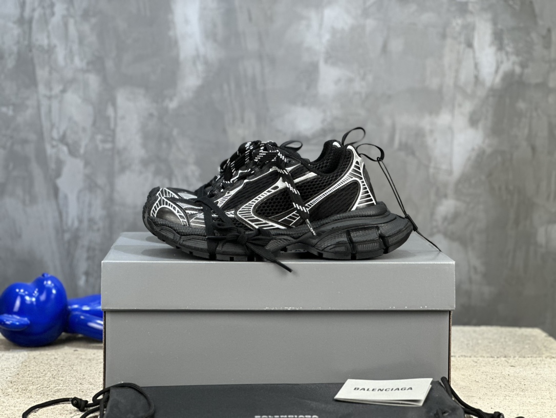 Balenciaga 高仿黑白老爹鞋運動感線條設計感十足|超A仿原單精品圖片 6 Balenciaga 高仿黑白老爹鞋運動感線條設計感十足|歐美奢侈品精品推薦
