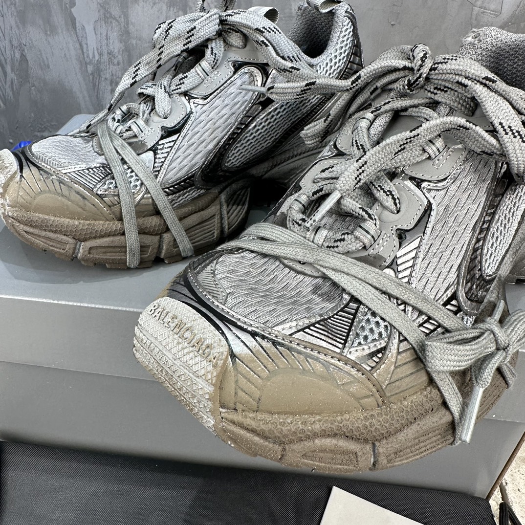 Balenciaga A貨灰棕配色老爹鞋潮流復古風推薦款|超A仿原單精品圖片 10 Balenciaga A貨灰棕配色老爹鞋潮流復古風推薦款|歐美奢侈品精品推薦