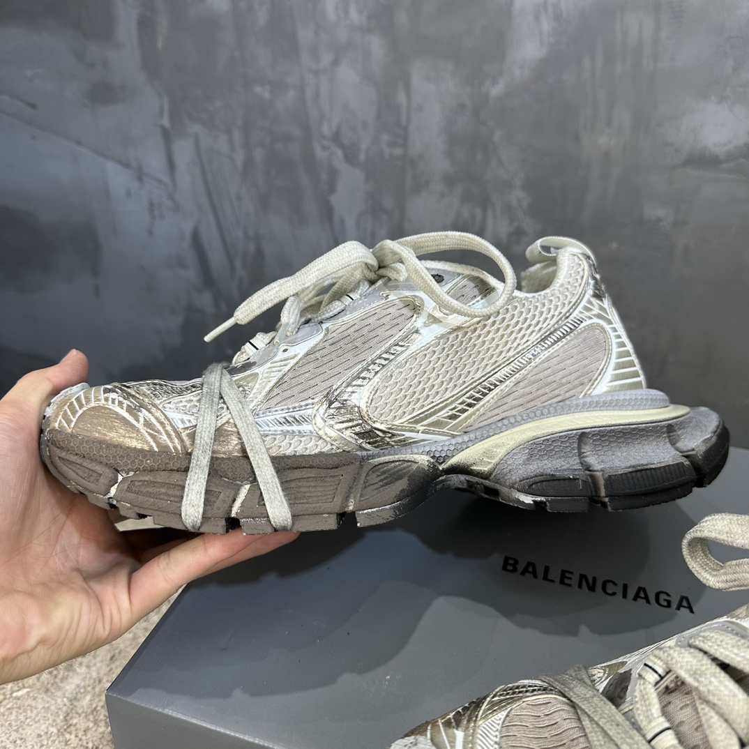 Balenciaga 一比一卡其灰老爹鞋拼接設計休閒風必備|超A仿原單精品圖片 11 Balenciaga 一比一卡其灰老爹鞋拼接設計休閒風必備|歐美奢侈品精品推薦