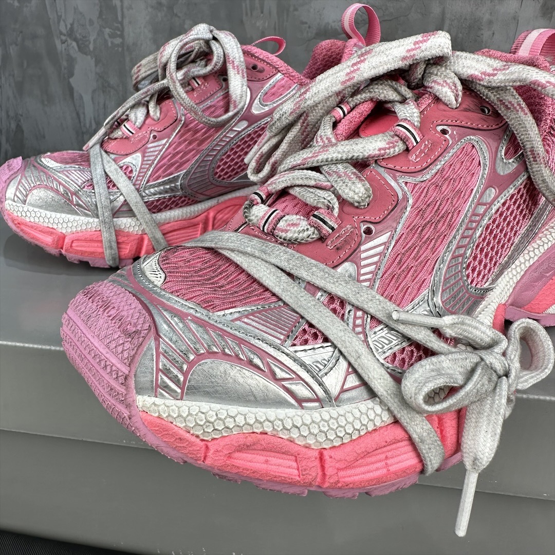 Balenciaga 原單粉紅老爹鞋甜美風格設計感滿分|超A仿原單精品圖片 10 Balenciaga 原單粉紅老爹鞋甜美風格設計感滿分|歐美奢侈品精品推薦