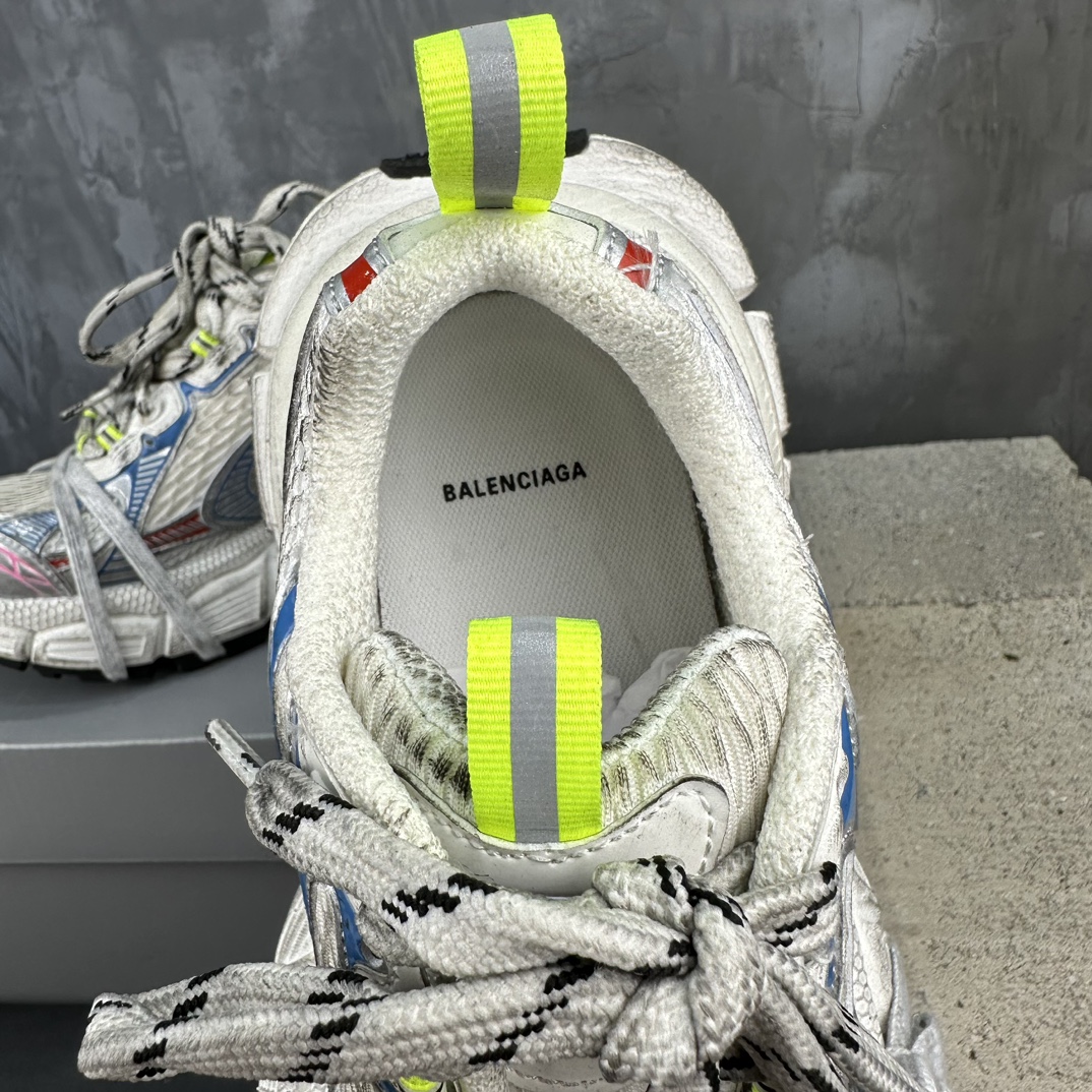Balenciaga 高仿拼色老爹鞋螢光元素注目感設計款|超A仿原單精品圖片 8 Balenciaga 高仿拼色老爹鞋螢光元素注目感設計款|歐美奢侈品精品推薦
