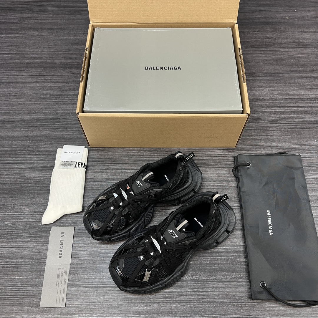 Balenciaga A貨全黑老爹鞋反光設計強化夜間辨識度