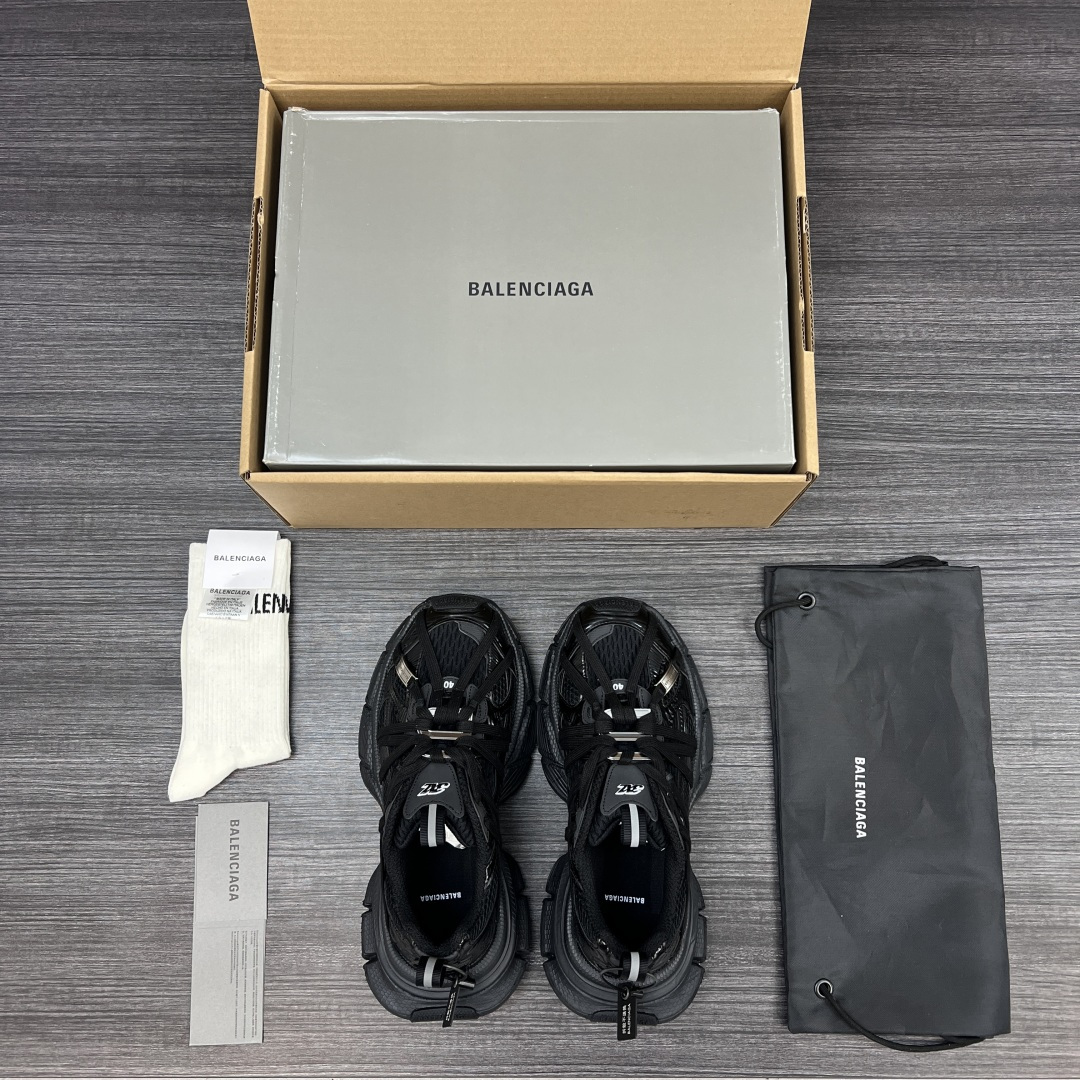 Balenciaga A貨全黑老爹鞋反光設計強化夜間辨識度| 11 Balenciaga A貨全黑老爹鞋反光設計強化夜間辨識度